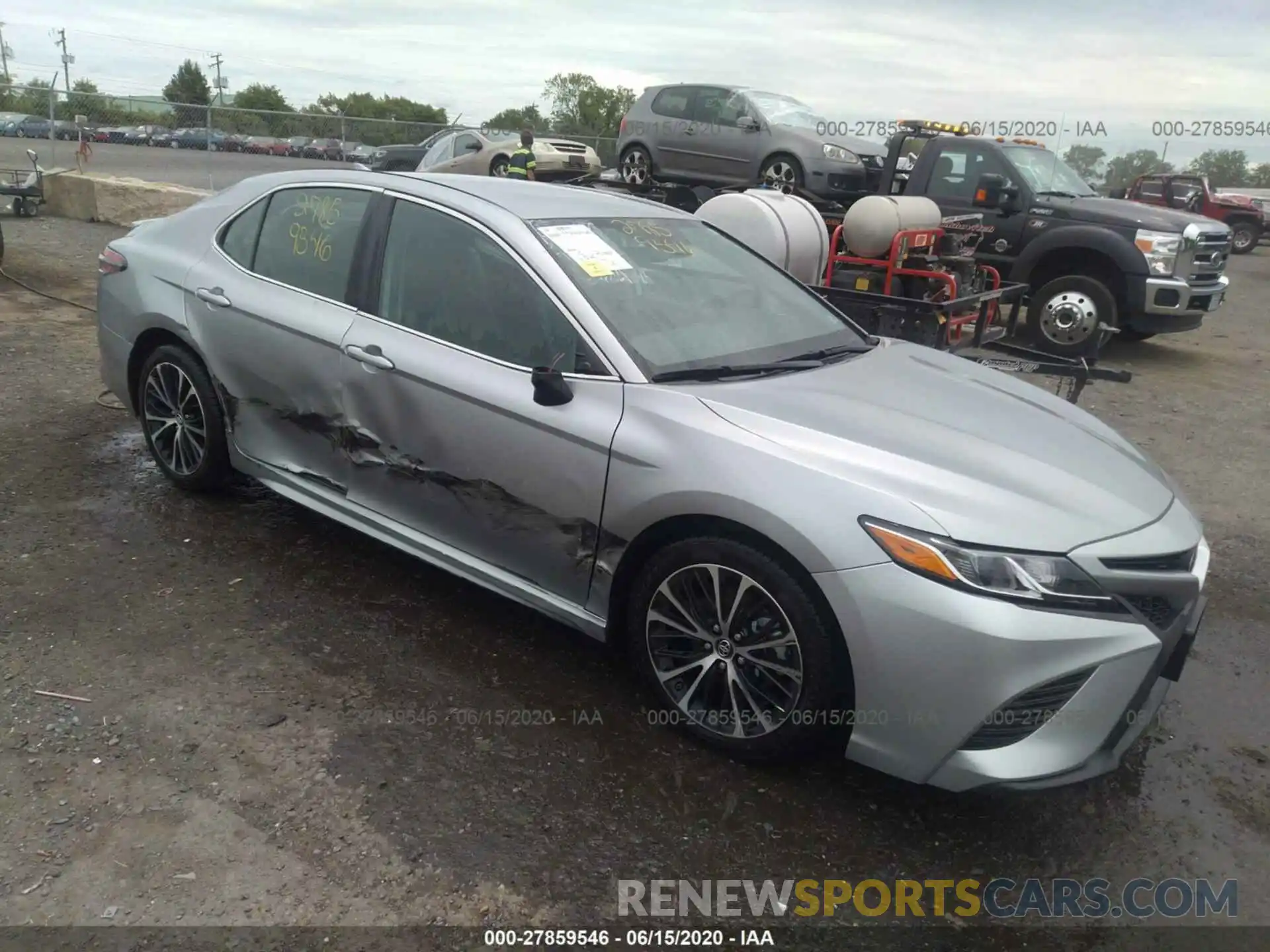 1 Photograph of a damaged car 4T1B11HK4KU706087 TOYOTA CAMRY 2019