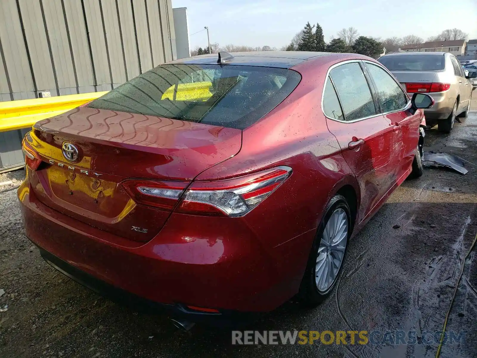 4 Photograph of a damaged car 4T1B11HK4KU706249 TOYOTA CAMRY 2019