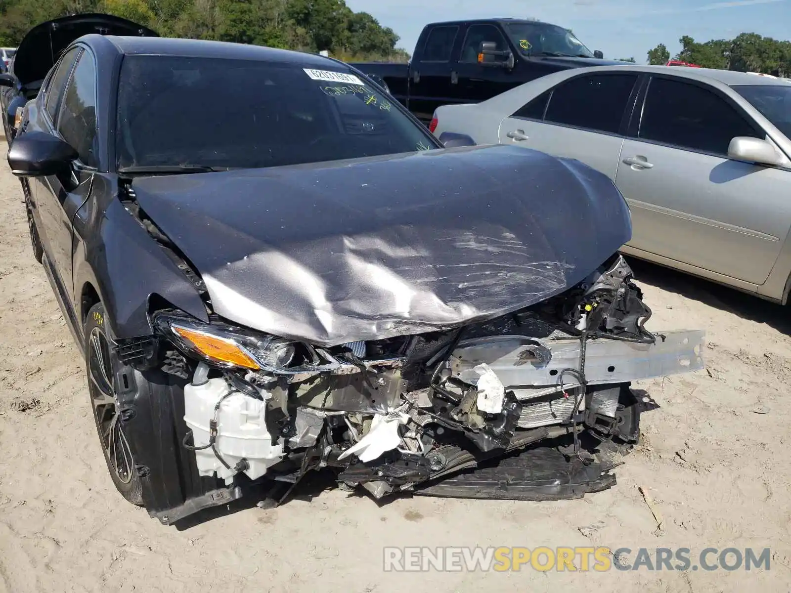 9 Photograph of a damaged car 4T1B11HK4KU706820 TOYOTA CAMRY 2019