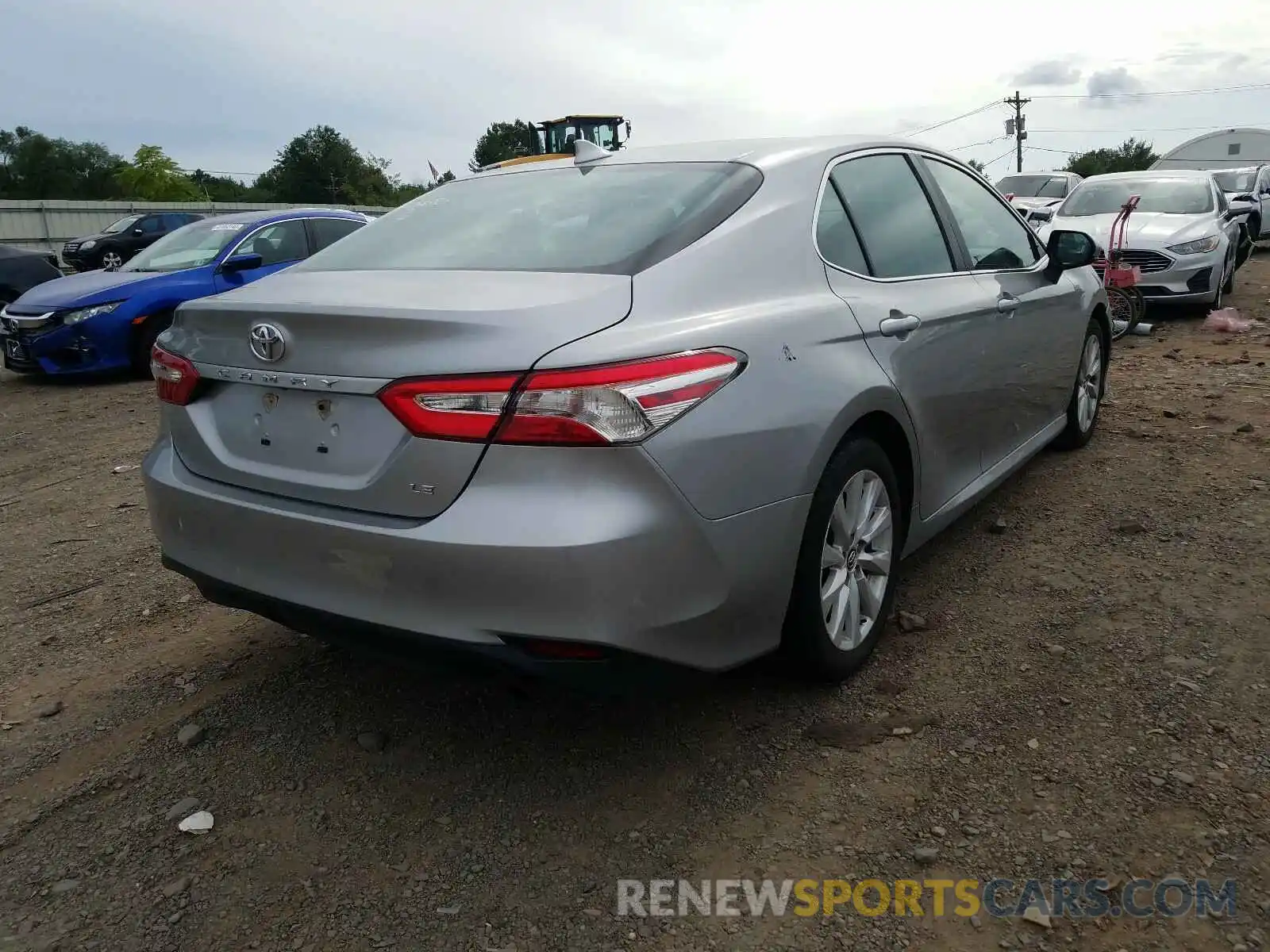 4 Photograph of a damaged car 4T1B11HK4KU707756 TOYOTA CAMRY 2019