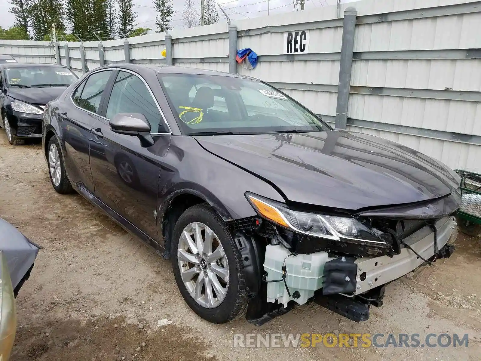 1 Photograph of a damaged car 4T1B11HK4KU708809 TOYOTA CAMRY 2019