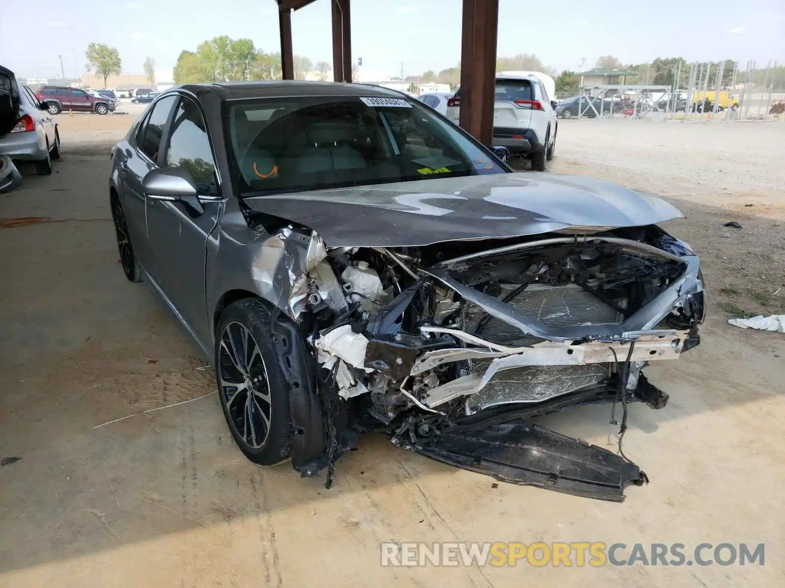 1 Photograph of a damaged car 4T1B11HK4KU709443 TOYOTA CAMRY 2019