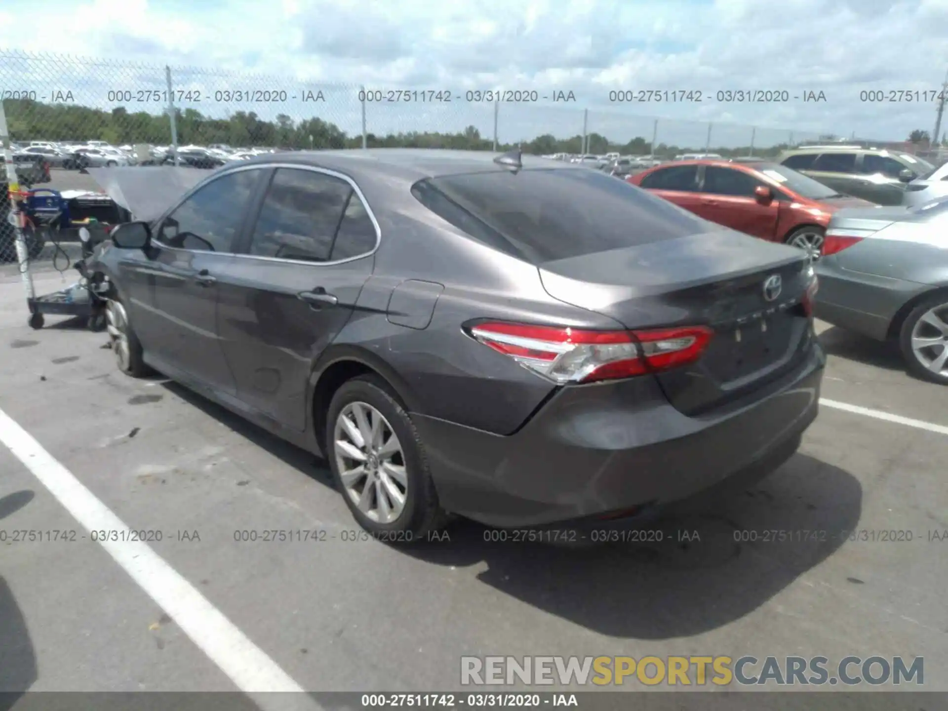 3 Photograph of a damaged car 4T1B11HK4KU710415 TOYOTA CAMRY 2019