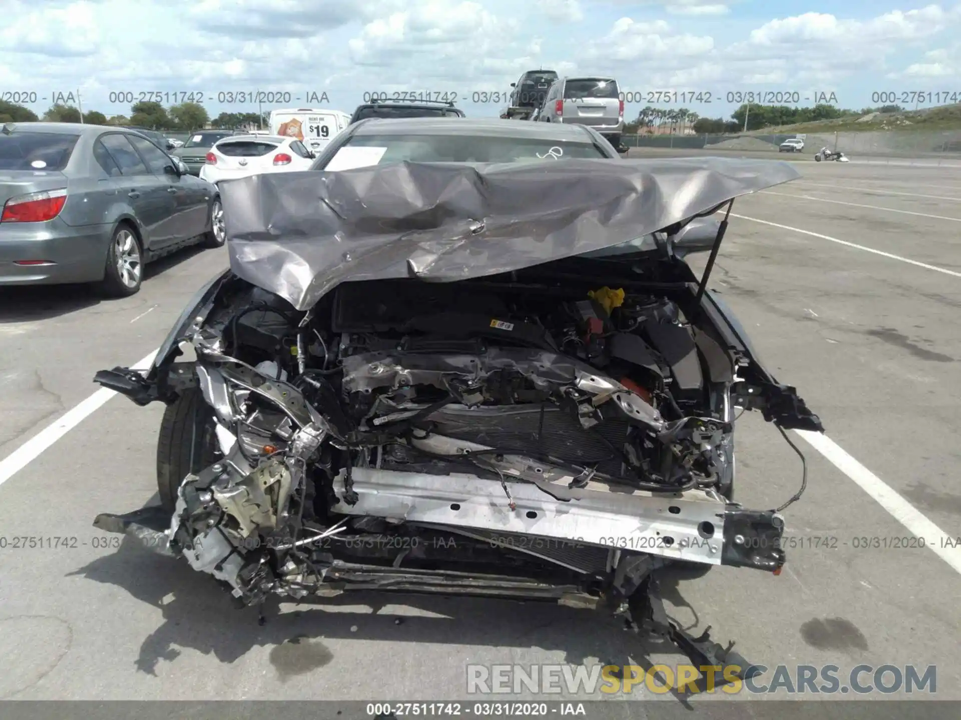 6 Фотография поврежденного автомобиля 4T1B11HK4KU710415 TOYOTA CAMRY 2019