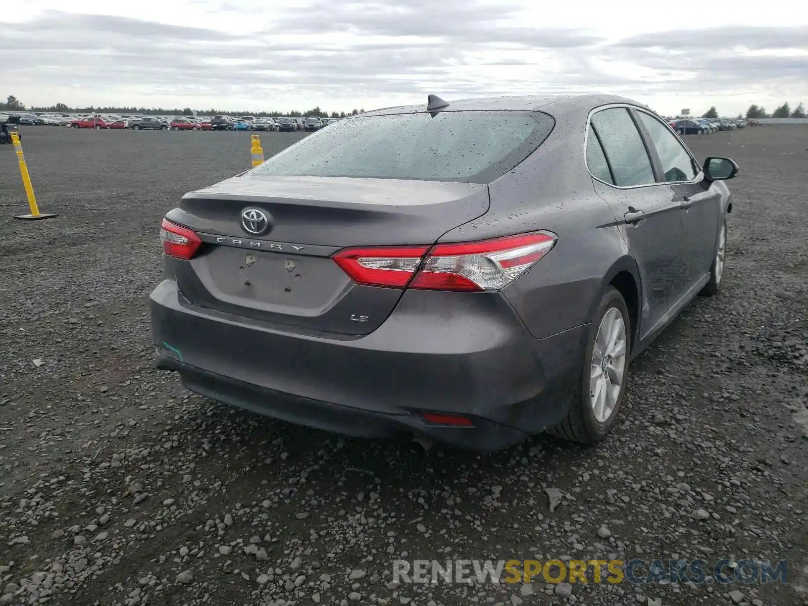 4 Photograph of a damaged car 4T1B11HK4KU710821 TOYOTA CAMRY 2019