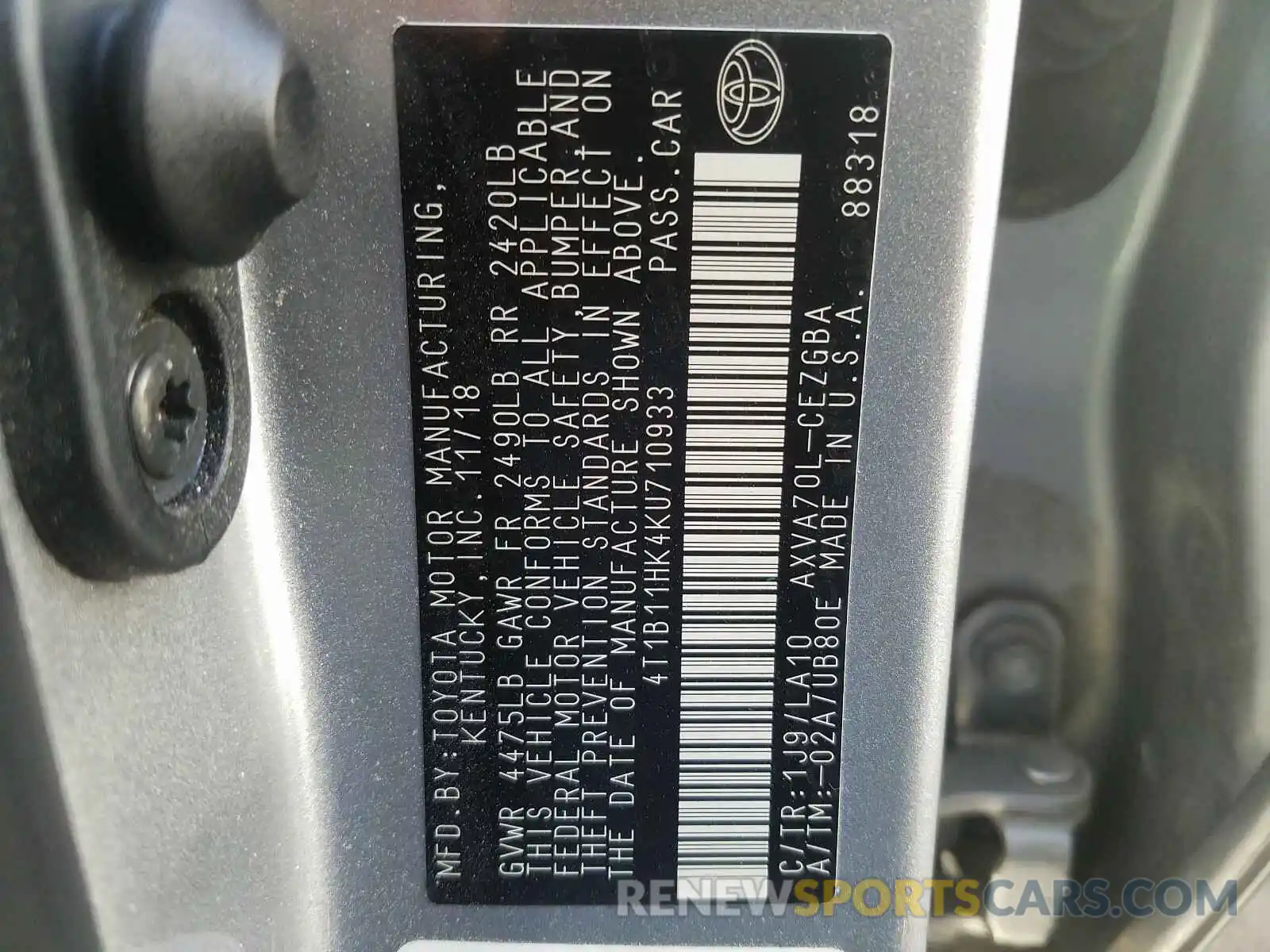 10 Photograph of a damaged car 4T1B11HK4KU710933 TOYOTA CAMRY 2019