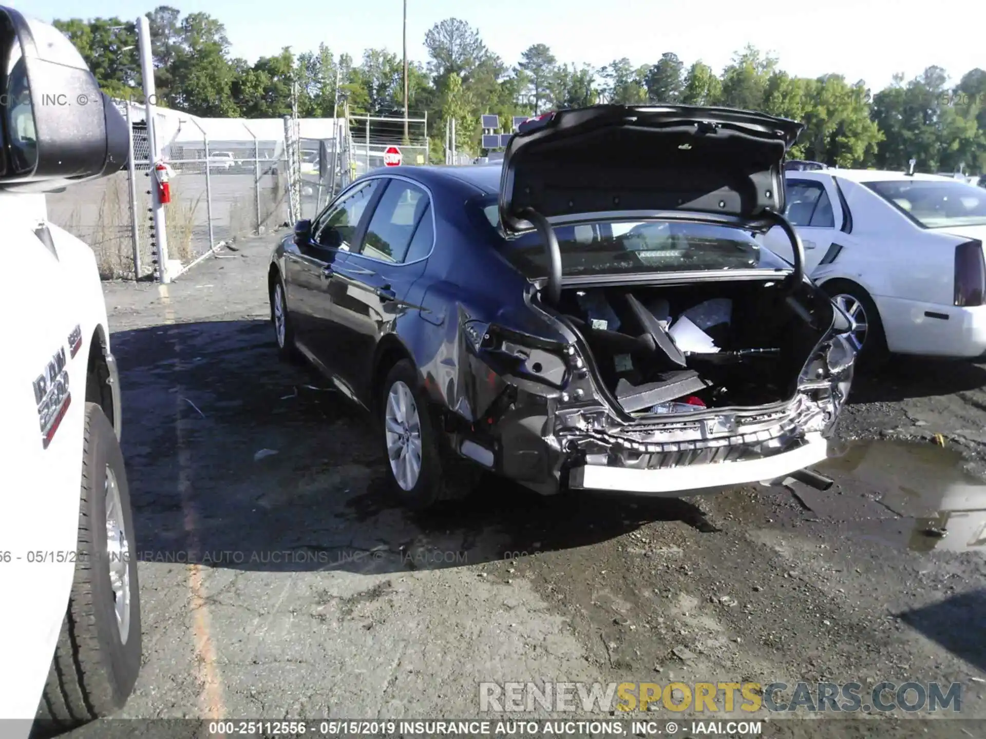 3 Photograph of a damaged car 4T1B11HK4KU714433 TOYOTA CAMRY 2019