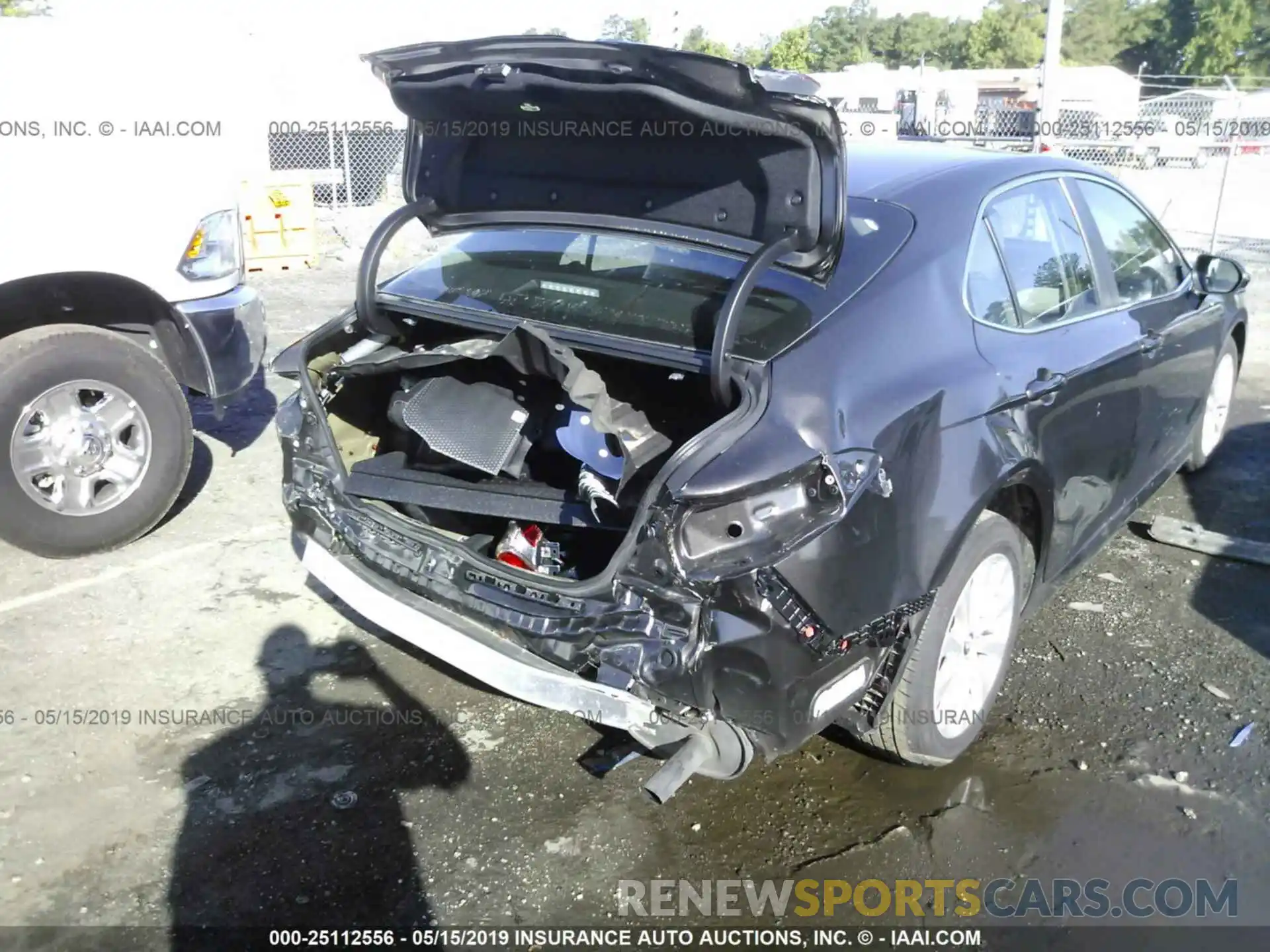 6 Photograph of a damaged car 4T1B11HK4KU714433 TOYOTA CAMRY 2019