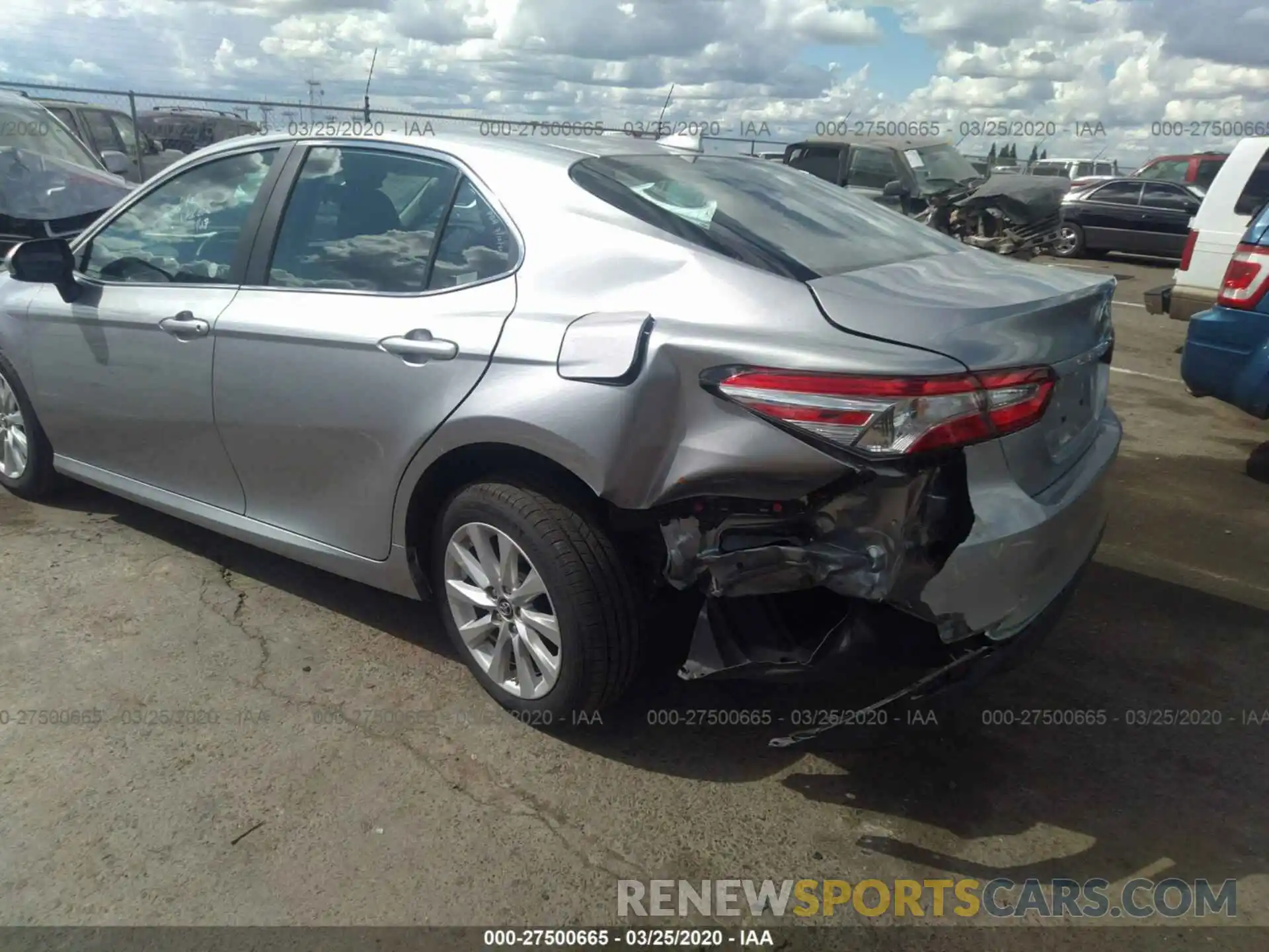 6 Photograph of a damaged car 4T1B11HK4KU715906 TOYOTA CAMRY 2019