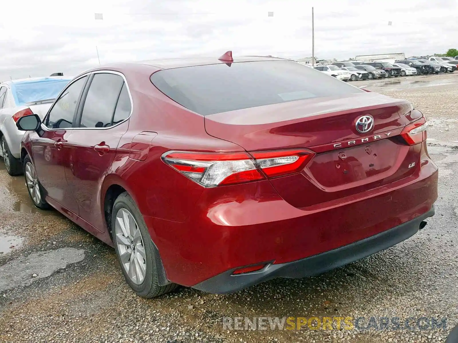 3 Photograph of a damaged car 4T1B11HK4KU716103 TOYOTA CAMRY 2019