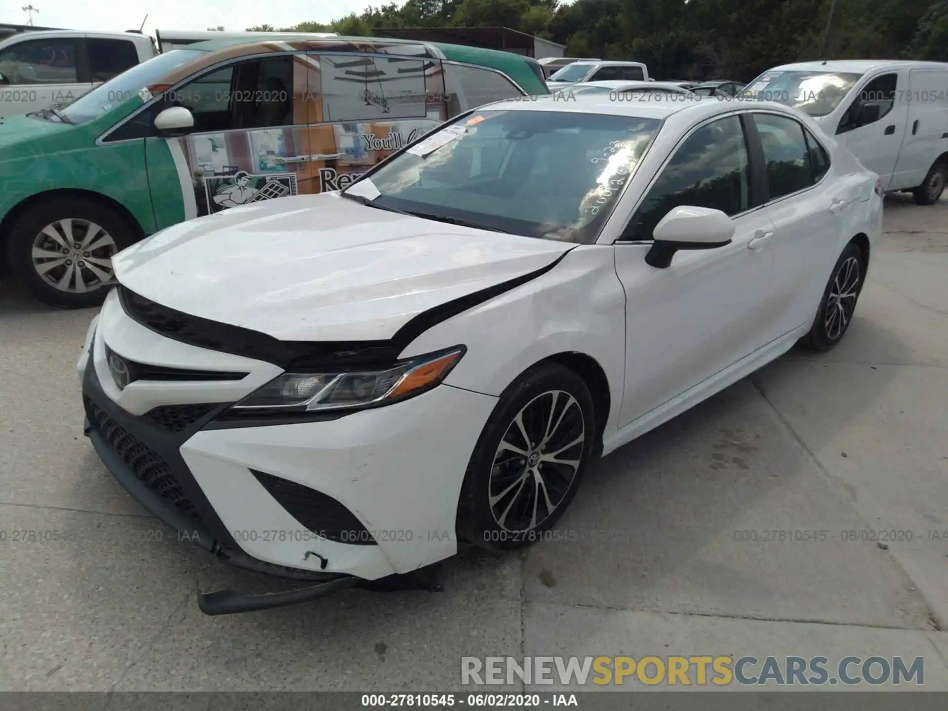 2 Photograph of a damaged car 4T1B11HK4KU716912 TOYOTA CAMRY 2019