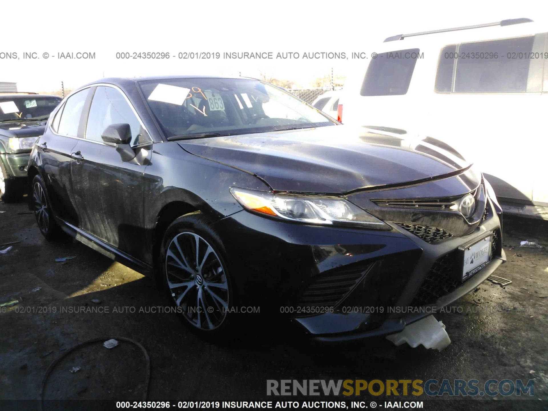 1 Photograph of a damaged car 4T1B11HK4KU717736 TOYOTA CAMRY 2019