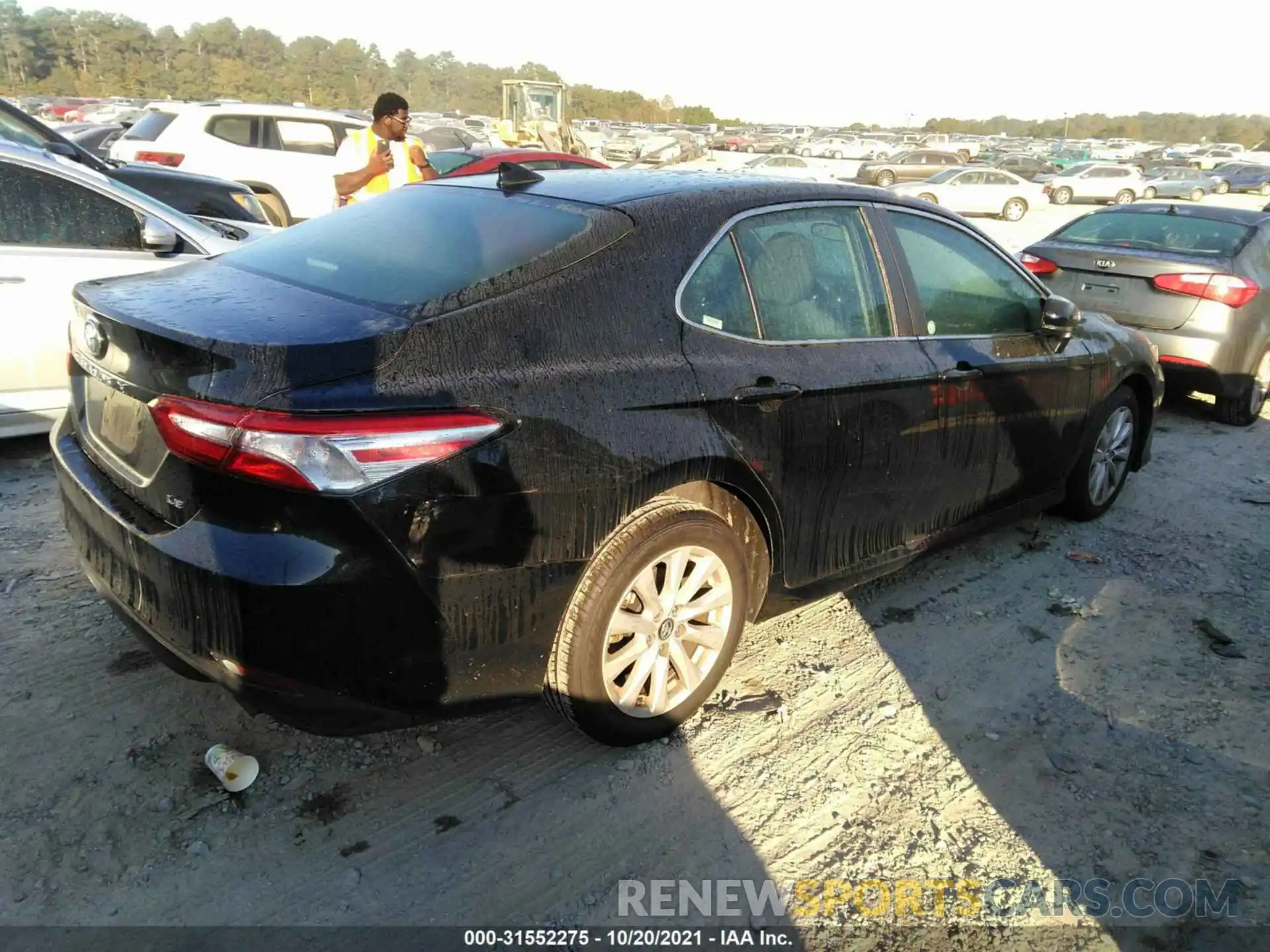 4 Photograph of a damaged car 4T1B11HK4KU717882 TOYOTA CAMRY 2019