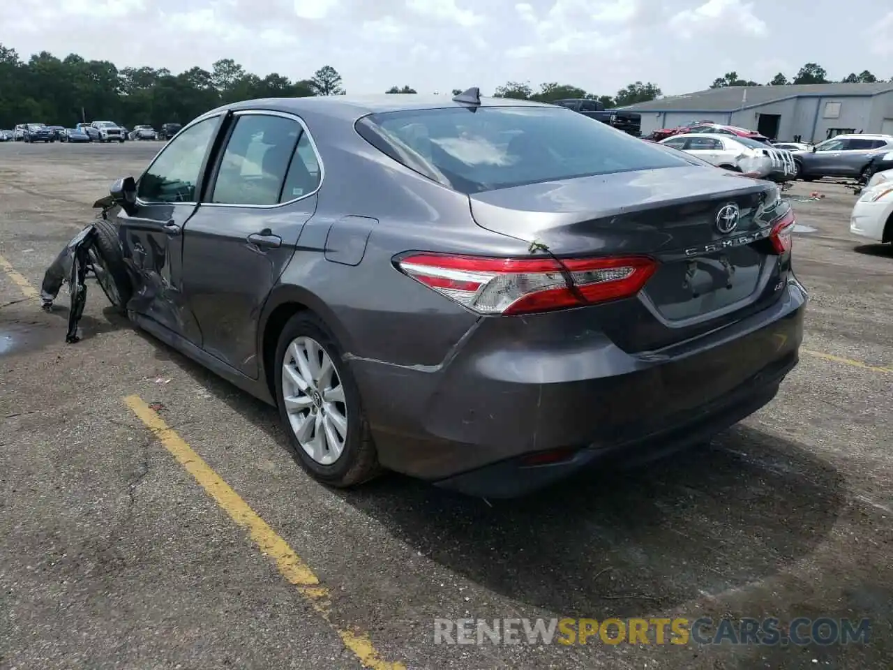 3 Photograph of a damaged car 4T1B11HK4KU719437 TOYOTA CAMRY 2019