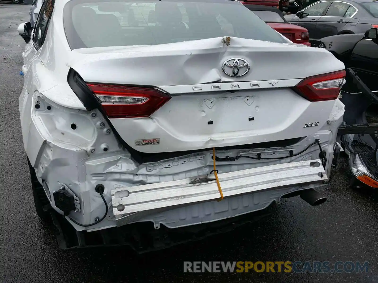 9 Photograph of a damaged car 4T1B11HK4KU719535 TOYOTA CAMRY 2019