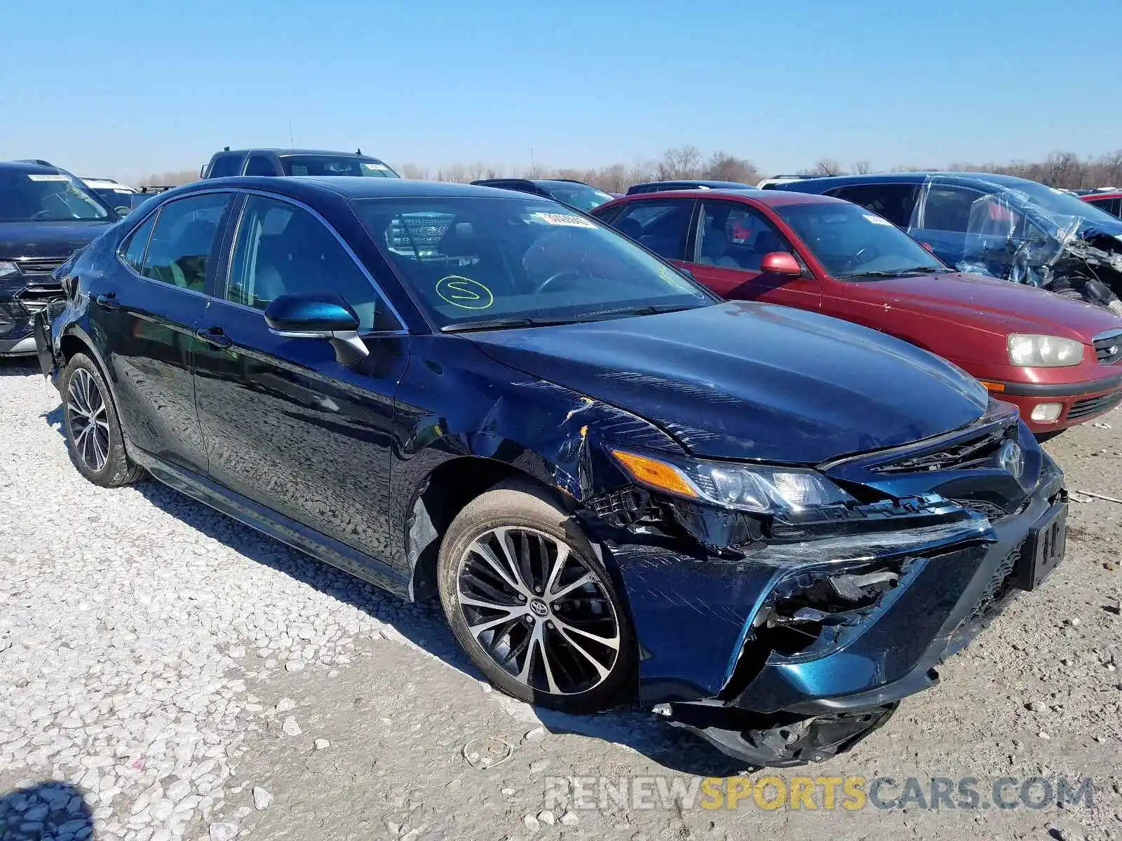 1 Photograph of a damaged car 4T1B11HK4KU719972 TOYOTA CAMRY 2019