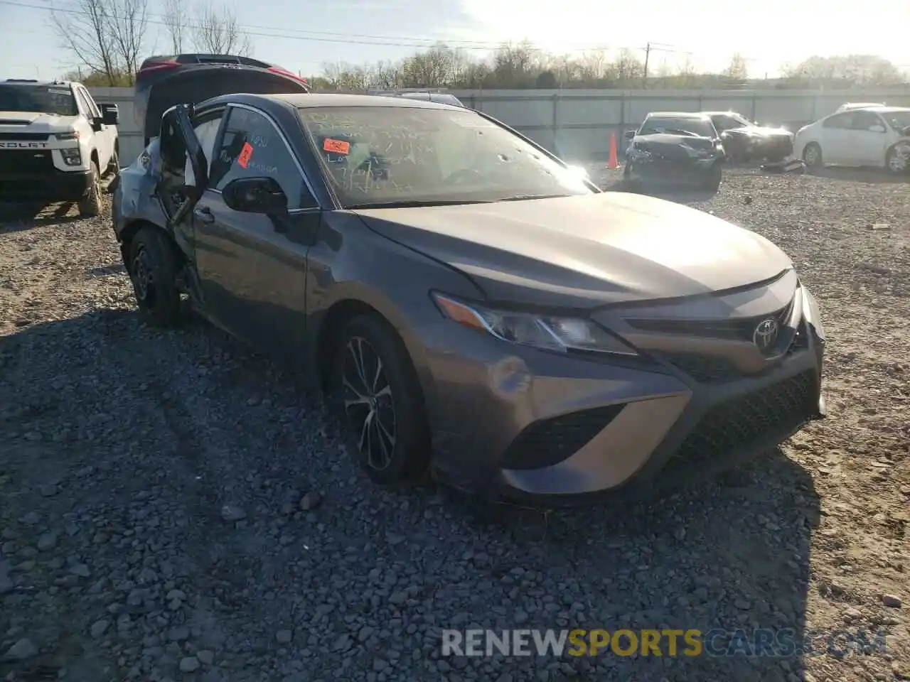 1 Photograph of a damaged car 4T1B11HK4KU720152 TOYOTA CAMRY 2019