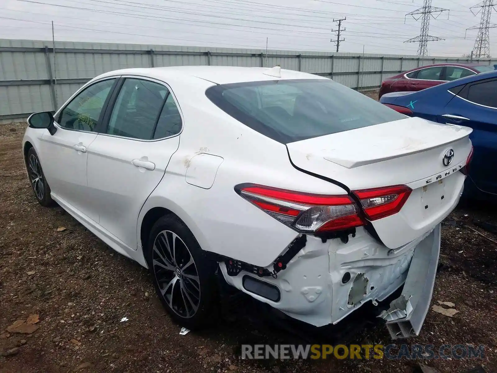 3 Photograph of a damaged car 4T1B11HK4KU720345 TOYOTA CAMRY 2019