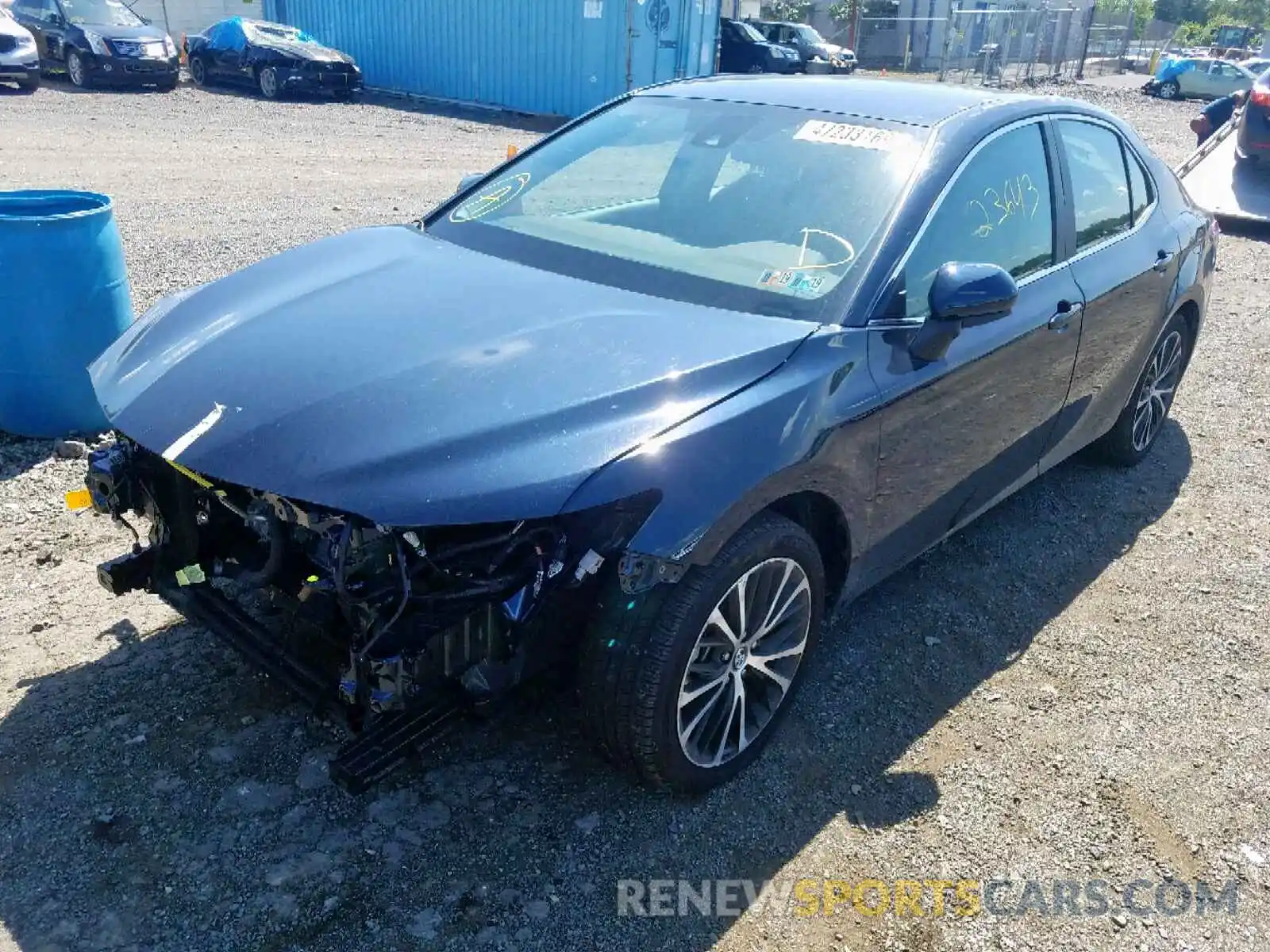 2 Фотография поврежденного автомобиля 4T1B11HK4KU720555 TOYOTA CAMRY 2019