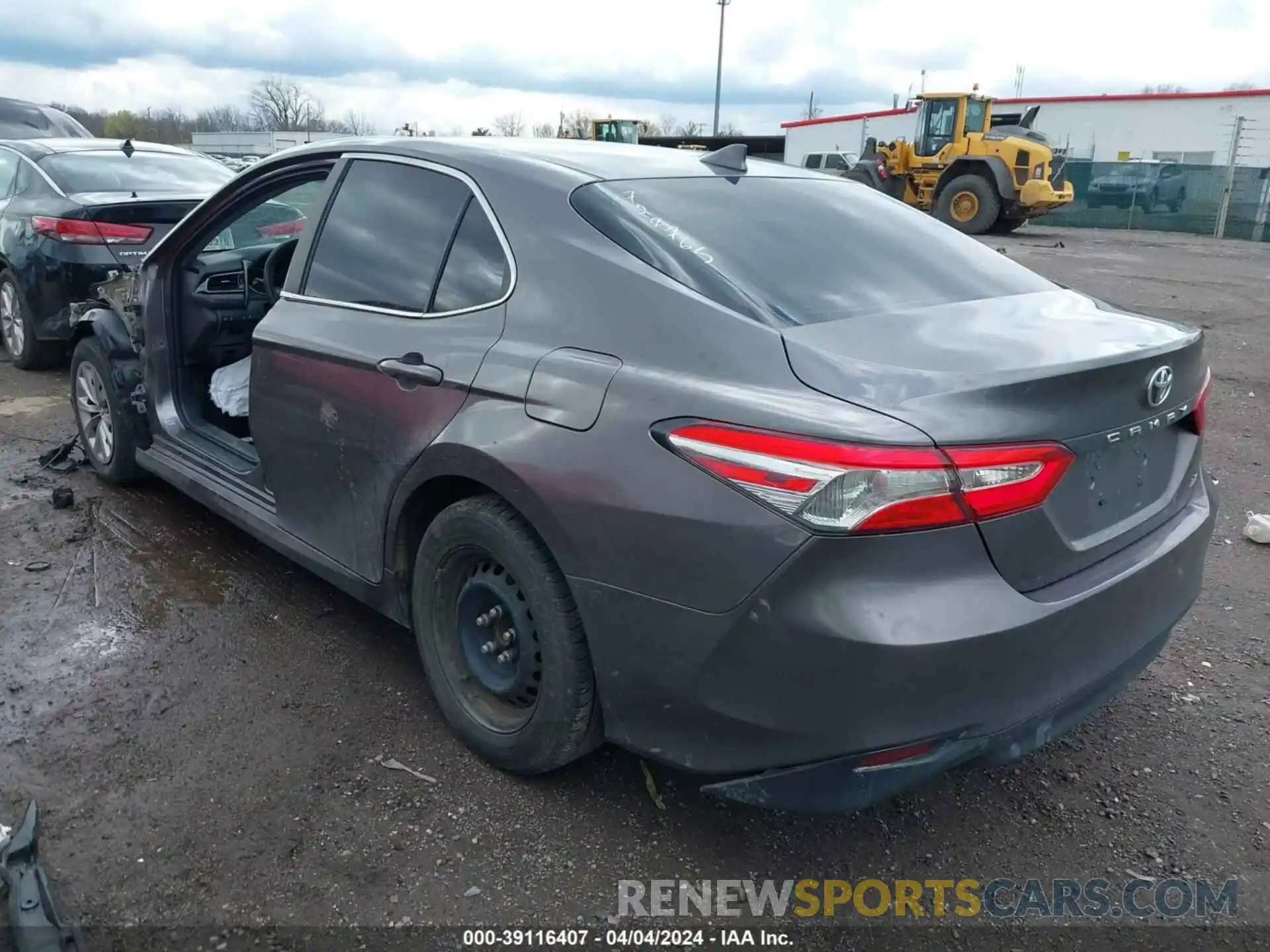 3 Photograph of a damaged car 4T1B11HK4KU720765 TOYOTA CAMRY 2019