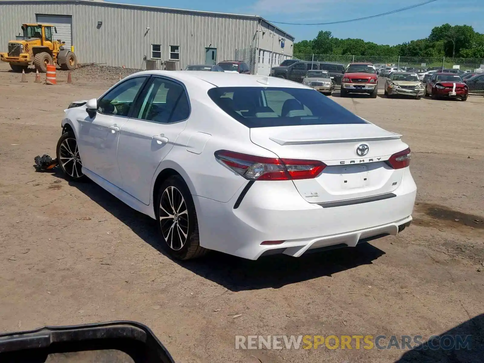 3 Photograph of a damaged car 4T1B11HK4KU721723 TOYOTA CAMRY 2019