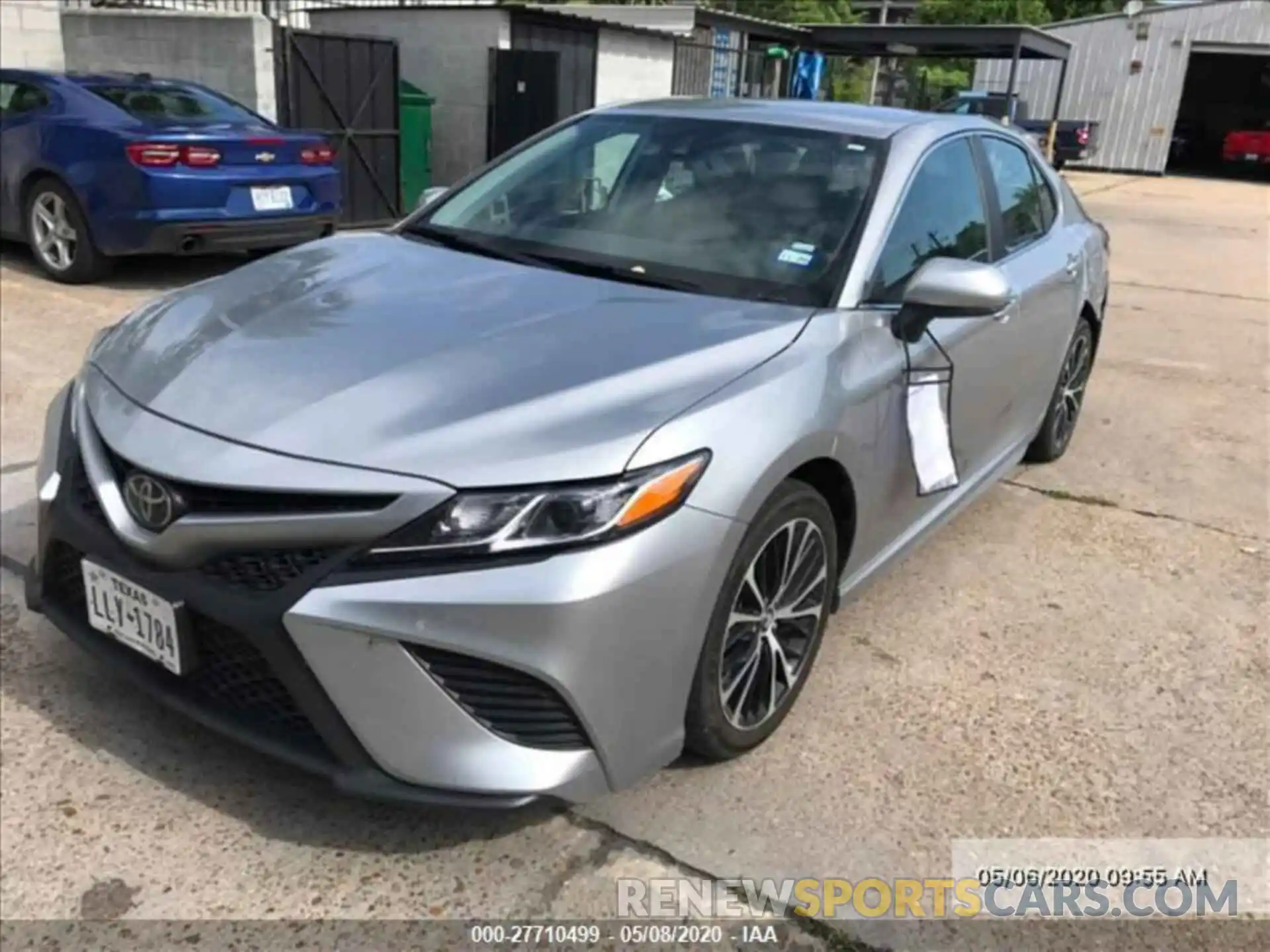 2 Photograph of a damaged car 4T1B11HK4KU723603 TOYOTA CAMRY 2019