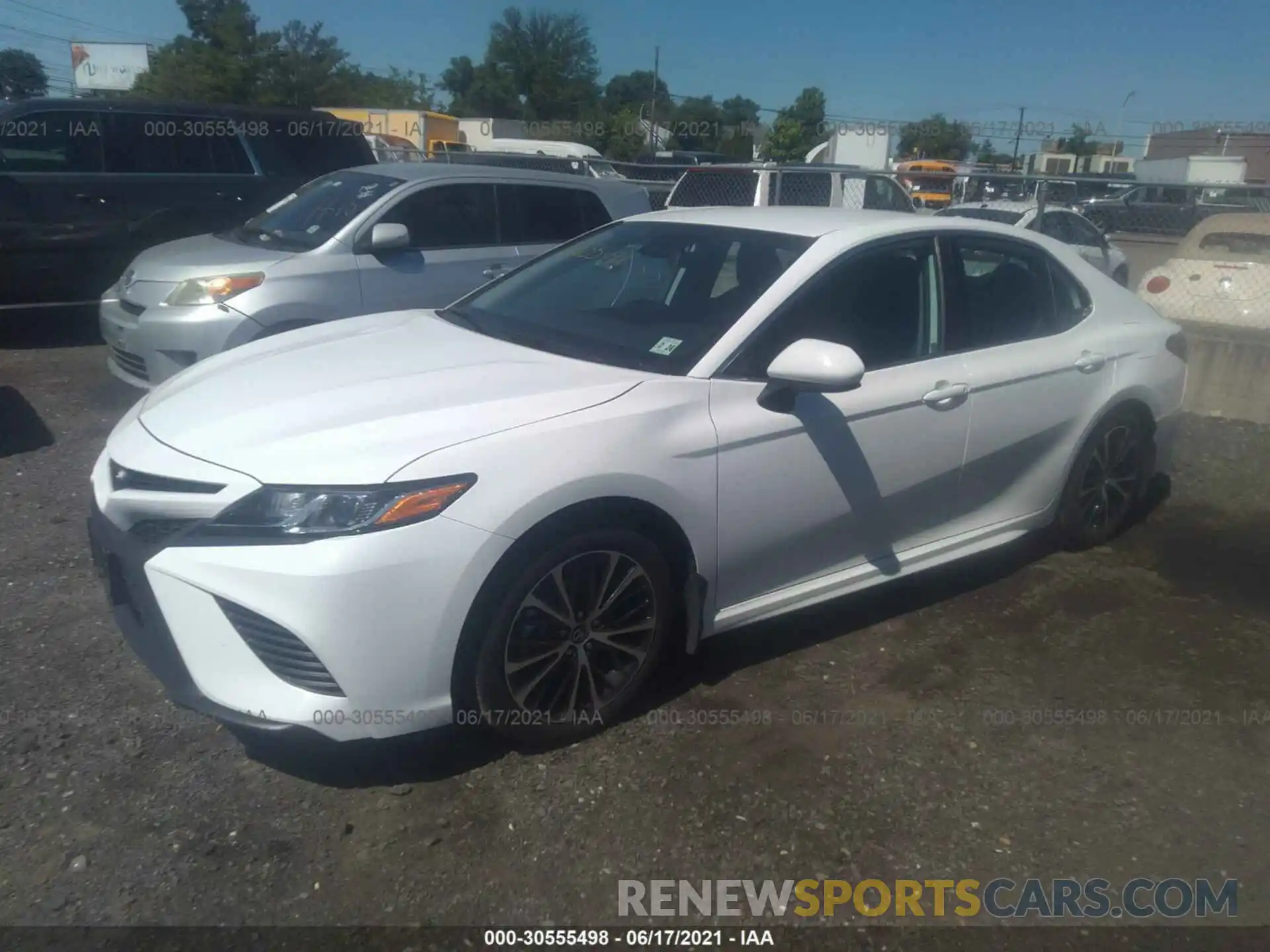 2 Photograph of a damaged car 4T1B11HK4KU724010 TOYOTA CAMRY 2019