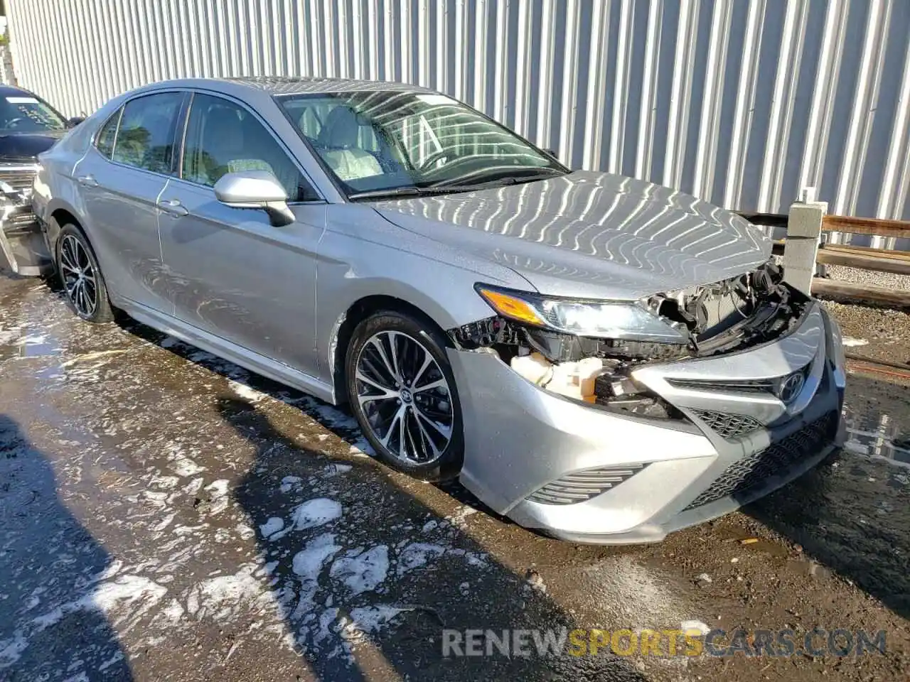 1 Photograph of a damaged car 4T1B11HK4KU724671 TOYOTA CAMRY 2019