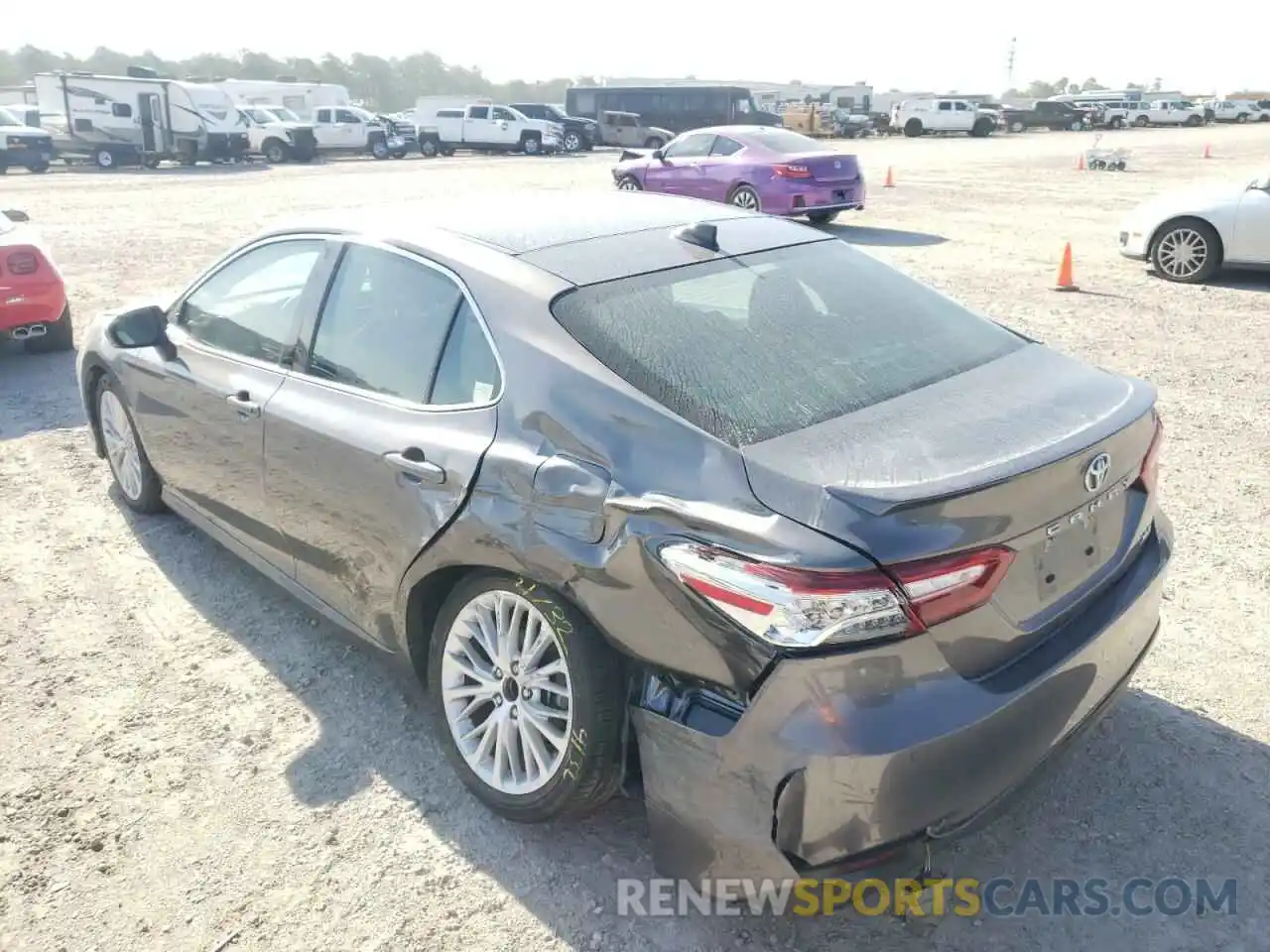 3 Photograph of a damaged car 4T1B11HK4KU725917 TOYOTA CAMRY 2019