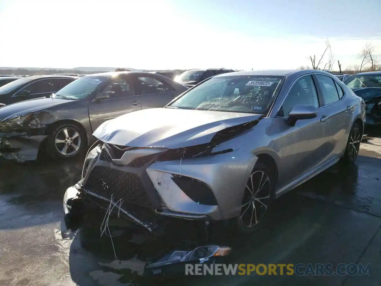 2 Photograph of a damaged car 4T1B11HK4KU727800 TOYOTA CAMRY 2019