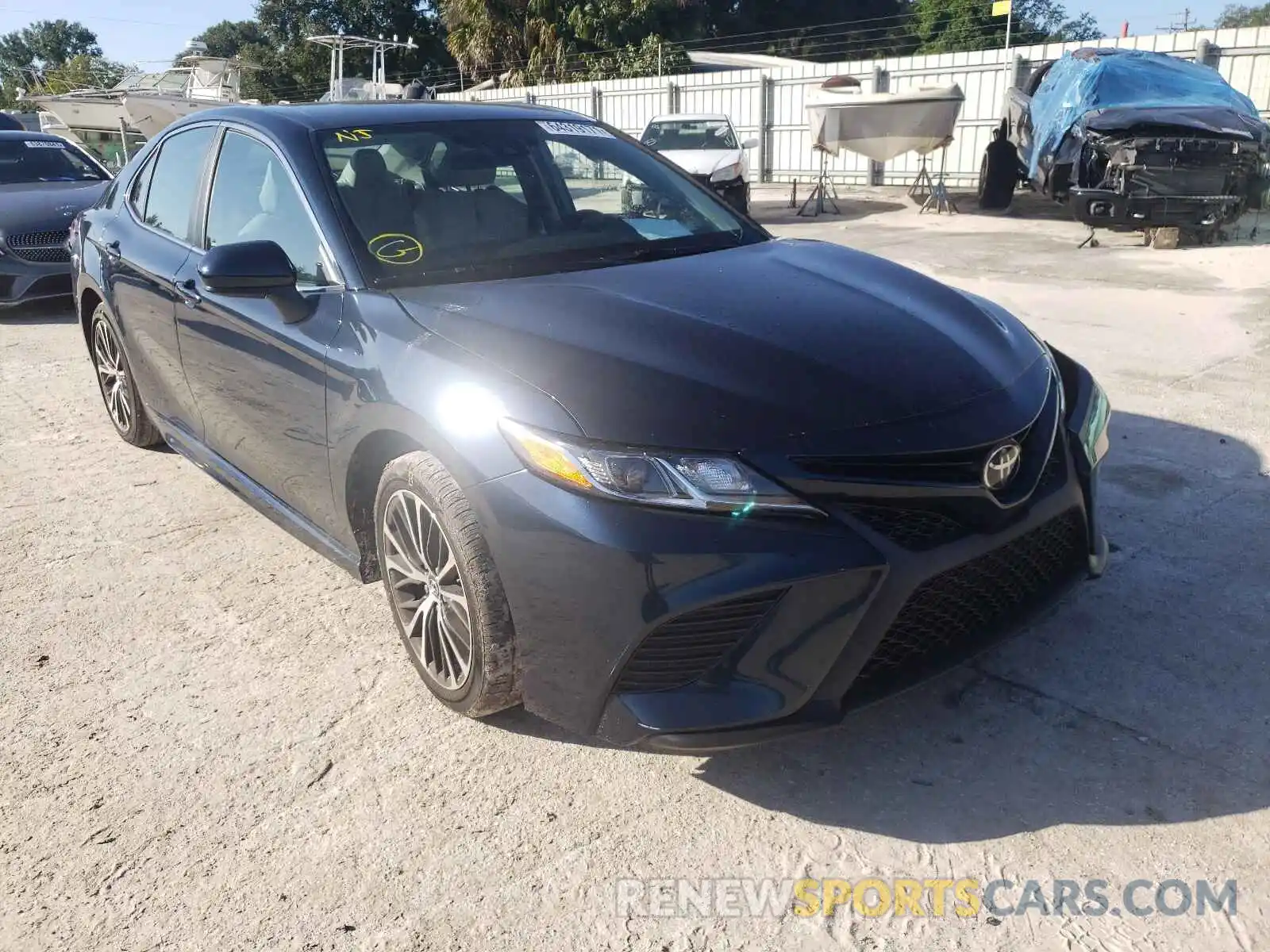 1 Photograph of a damaged car 4T1B11HK4KU728171 TOYOTA CAMRY 2019