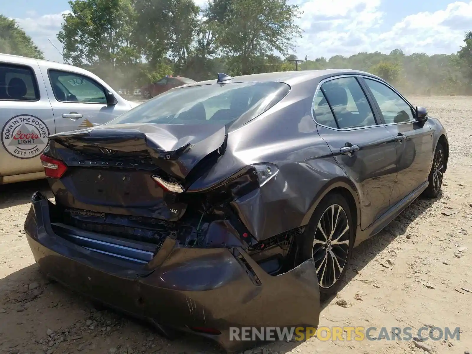 4 Photograph of a damaged car 4T1B11HK4KU729269 TOYOTA CAMRY 2019