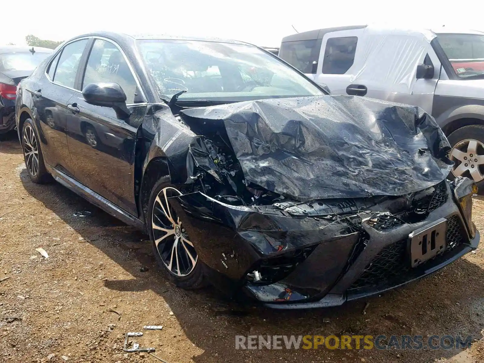 1 Photograph of a damaged car 4T1B11HK4KU730244 TOYOTA CAMRY 2019