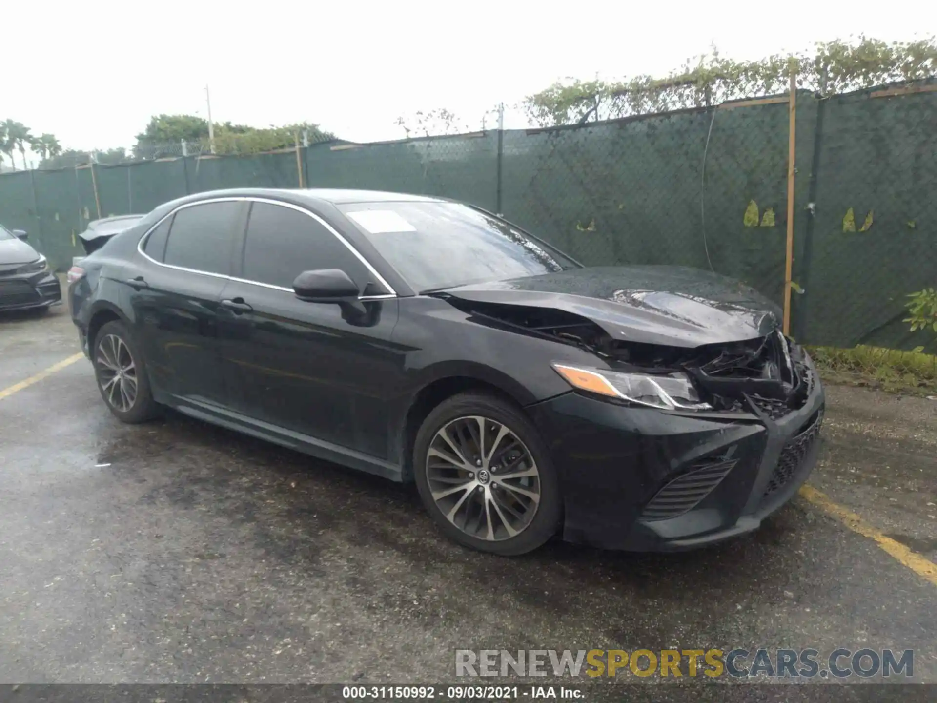 1 Photograph of a damaged car 4T1B11HK4KU730700 TOYOTA CAMRY 2019