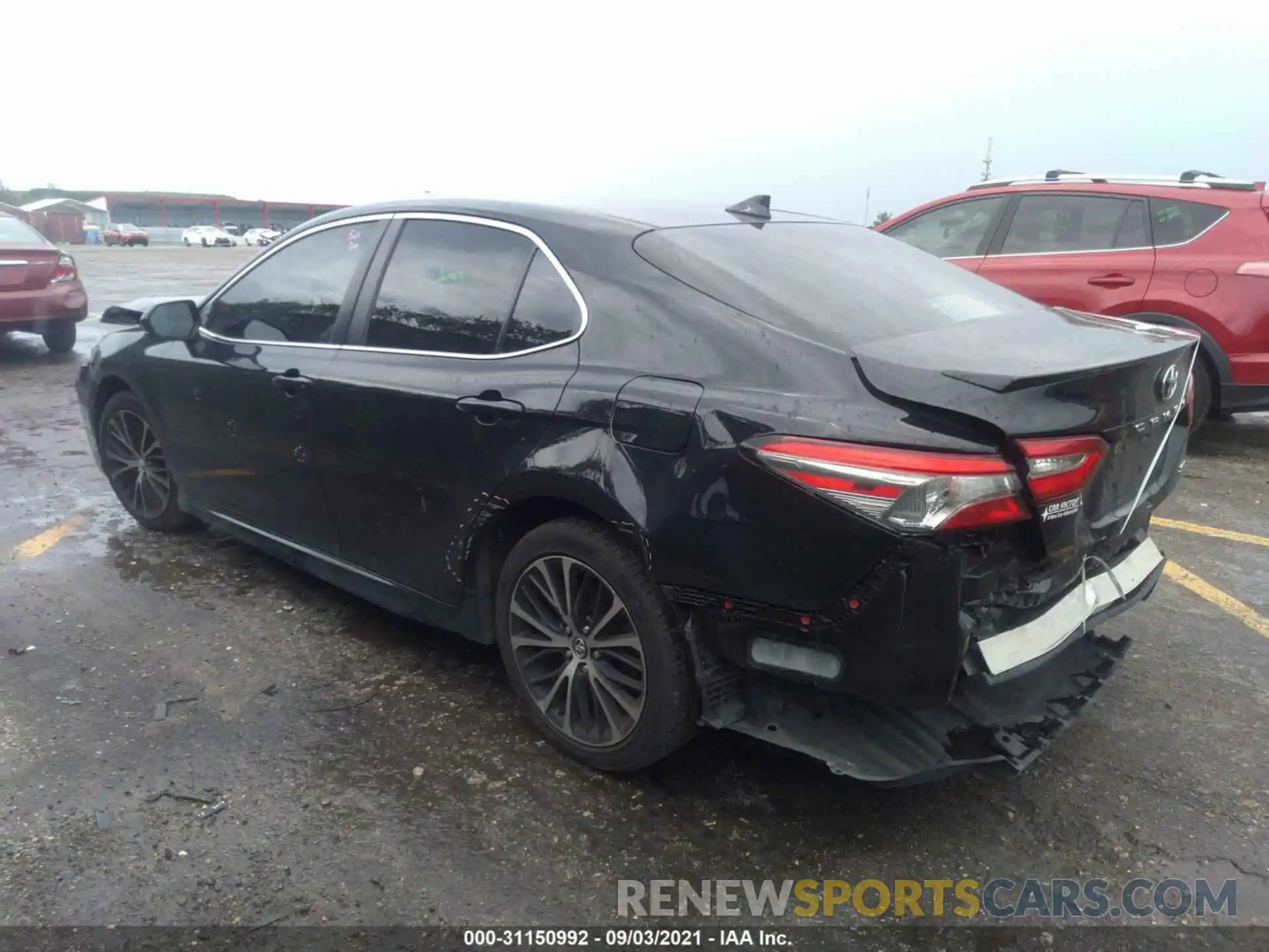 3 Photograph of a damaged car 4T1B11HK4KU730700 TOYOTA CAMRY 2019