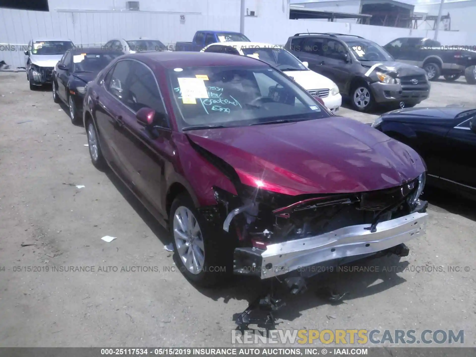 1 Photograph of a damaged car 4T1B11HK4KU732754 TOYOTA CAMRY 2019