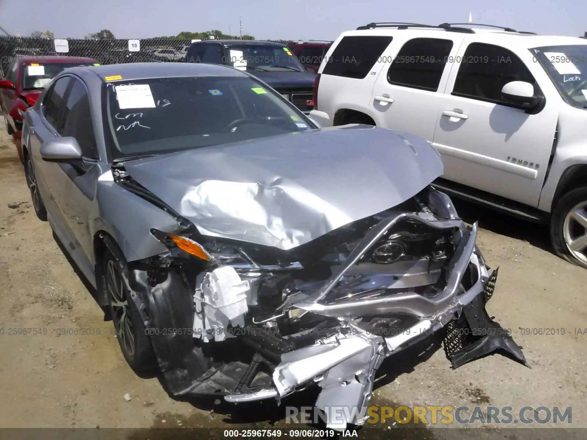 6 Photograph of a damaged car 4T1B11HK4KU735041 TOYOTA CAMRY 2019