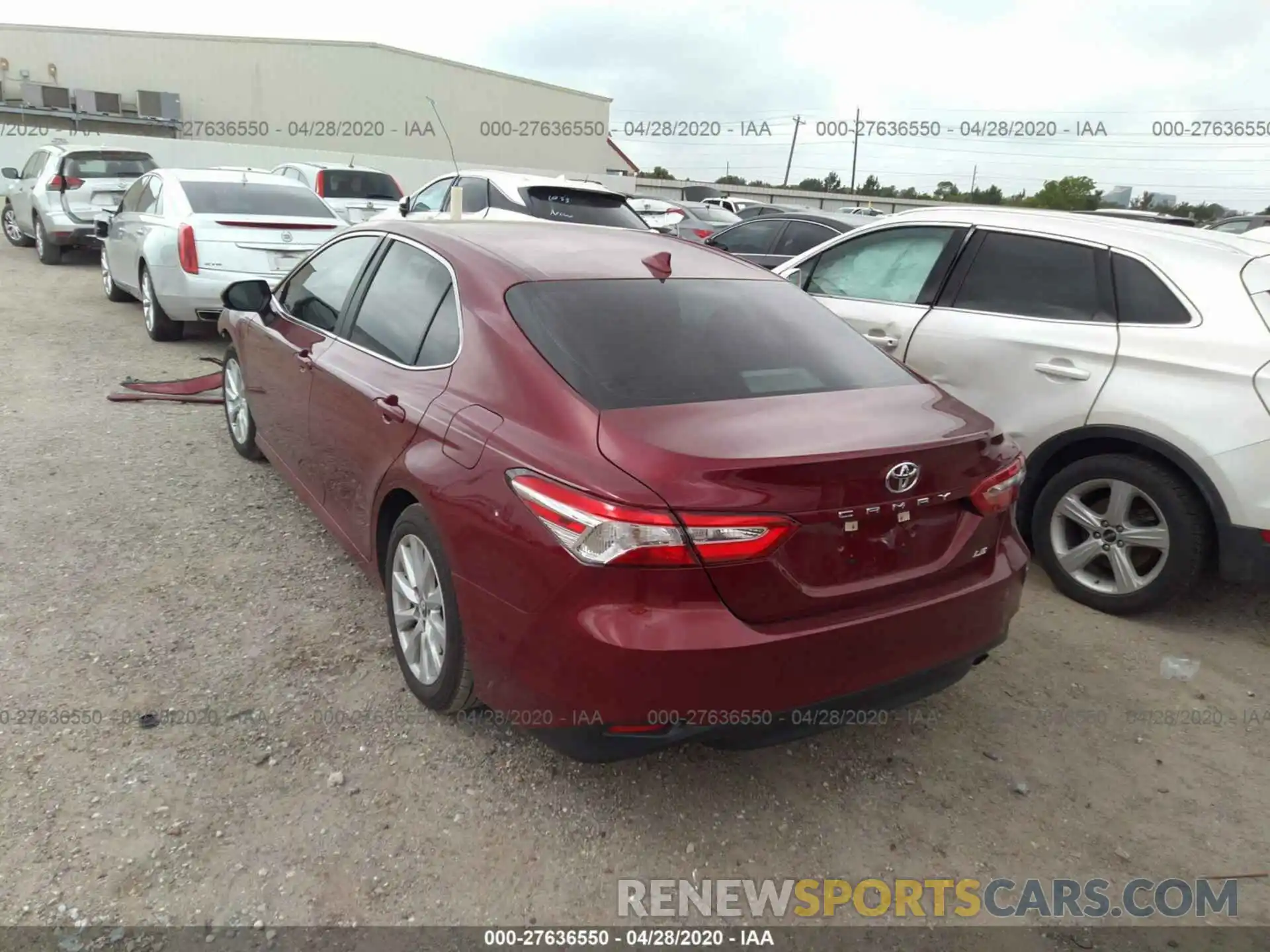 3 Photograph of a damaged car 4T1B11HK4KU736044 TOYOTA CAMRY 2019