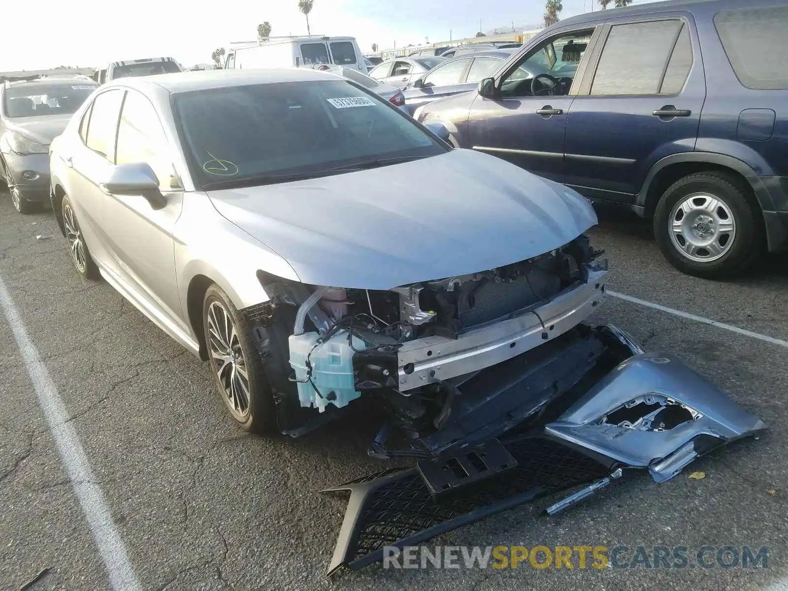 1 Photograph of a damaged car 4T1B11HK4KU737713 TOYOTA CAMRY 2019