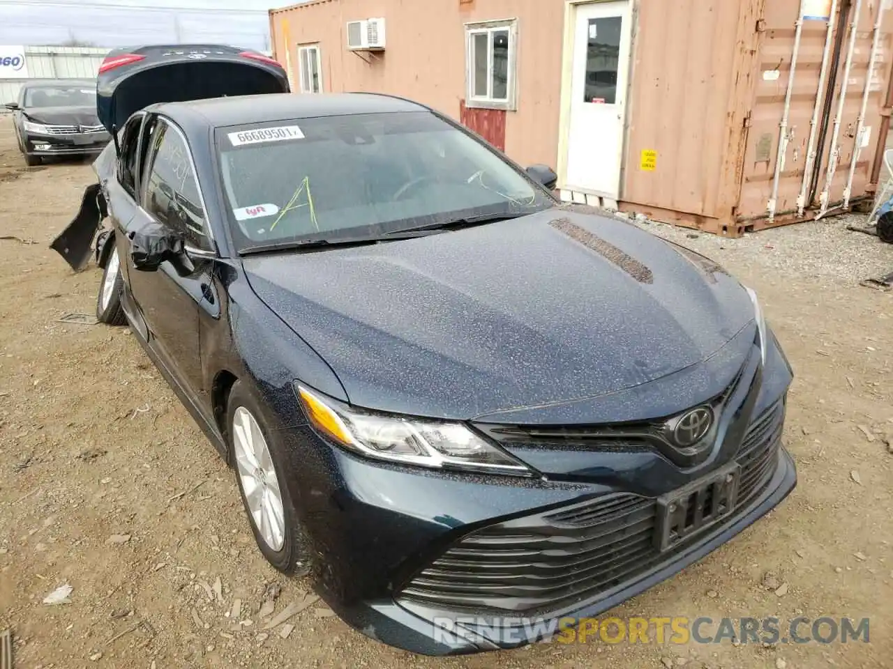 1 Photograph of a damaged car 4T1B11HK4KU738473 TOYOTA CAMRY 2019