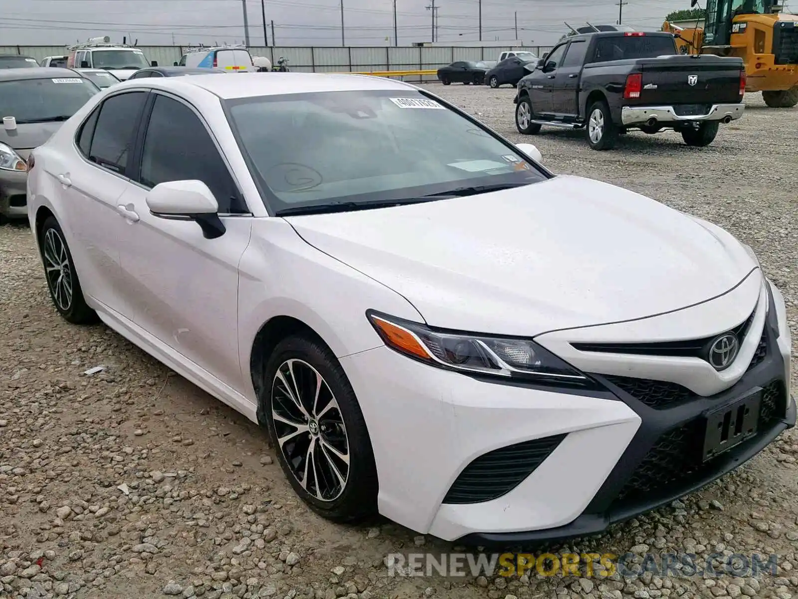 1 Photograph of a damaged car 4T1B11HK4KU739252 TOYOTA CAMRY 2019