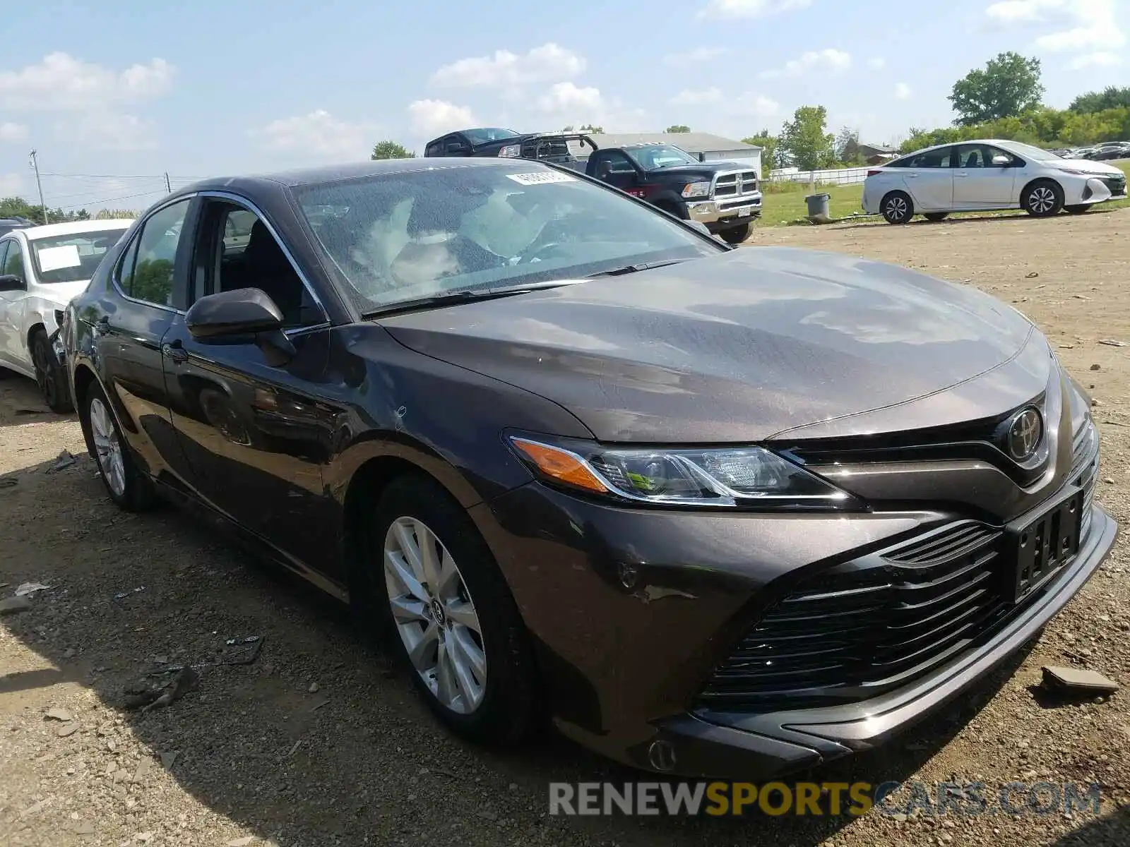 1 Photograph of a damaged car 4T1B11HK4KU739302 TOYOTA CAMRY 2019