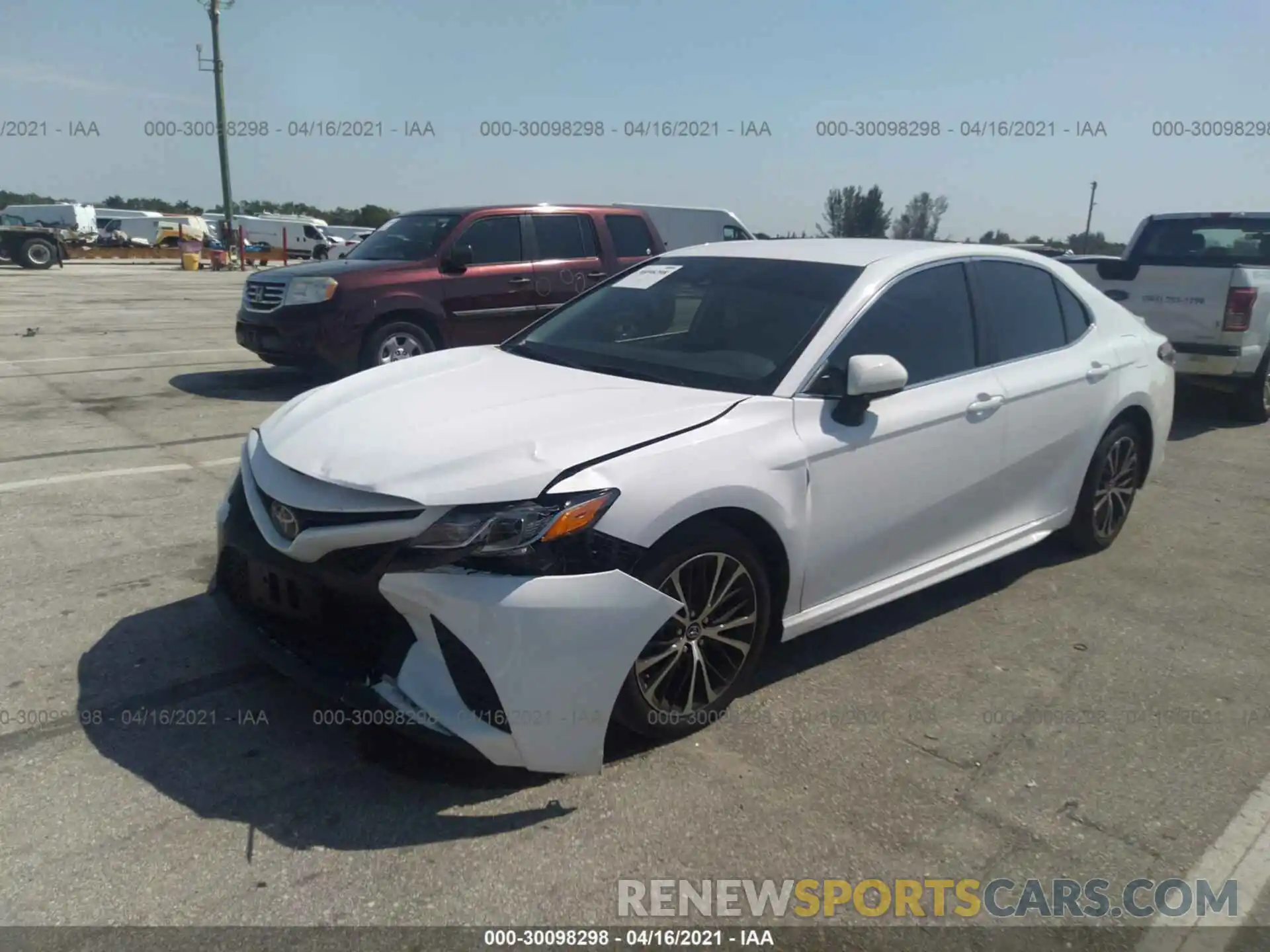 6 Photograph of a damaged car 4T1B11HK4KU739378 TOYOTA CAMRY 2019