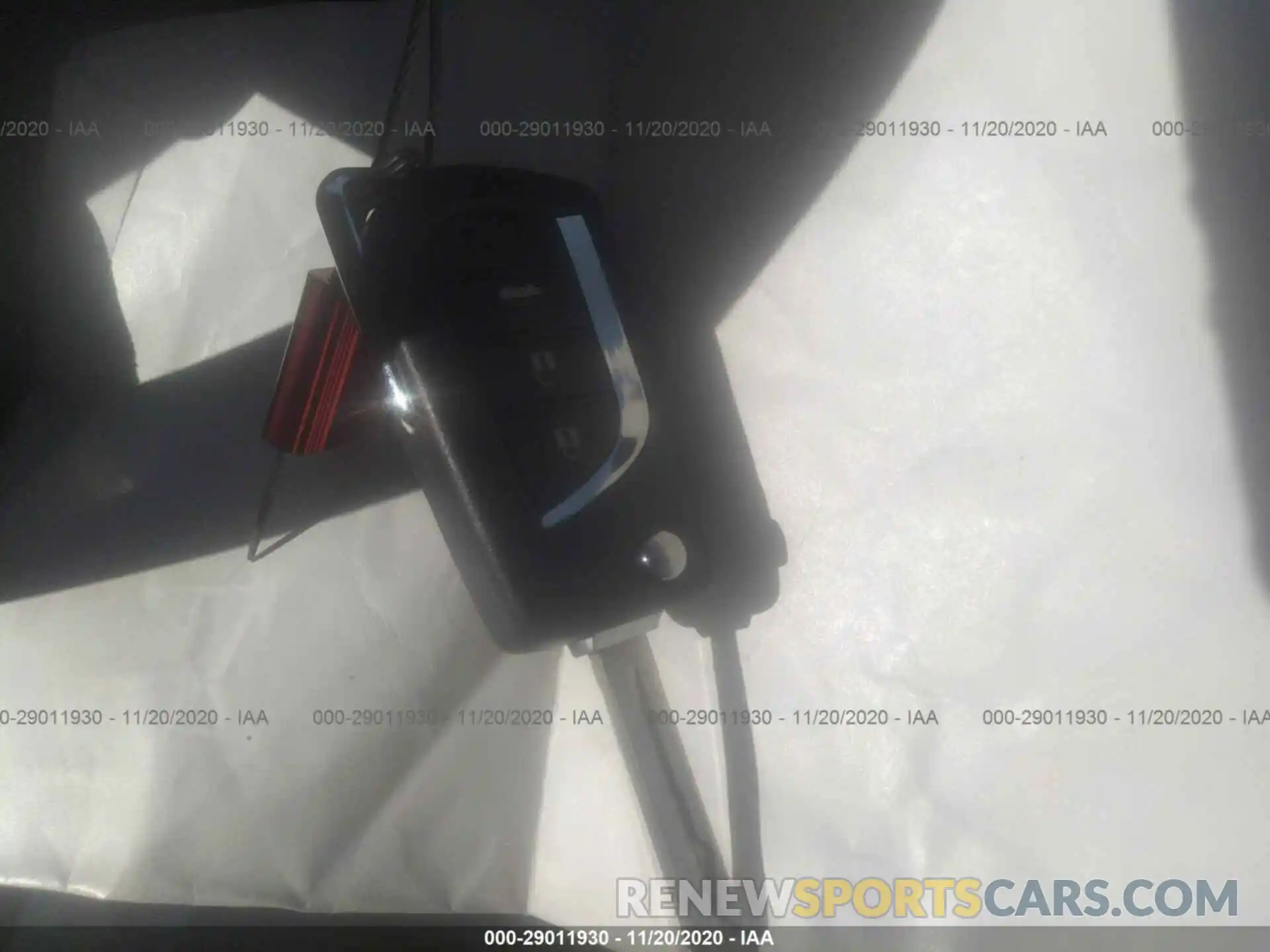 11 Photograph of a damaged car 4T1B11HK4KU739476 TOYOTA CAMRY 2019