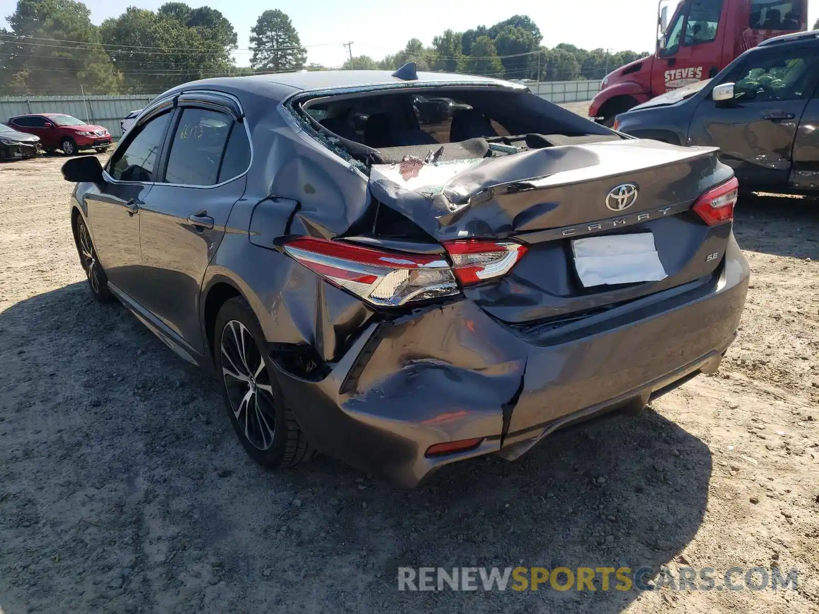 3 Photograph of a damaged car 4T1B11HK4KU742541 TOYOTA CAMRY 2019