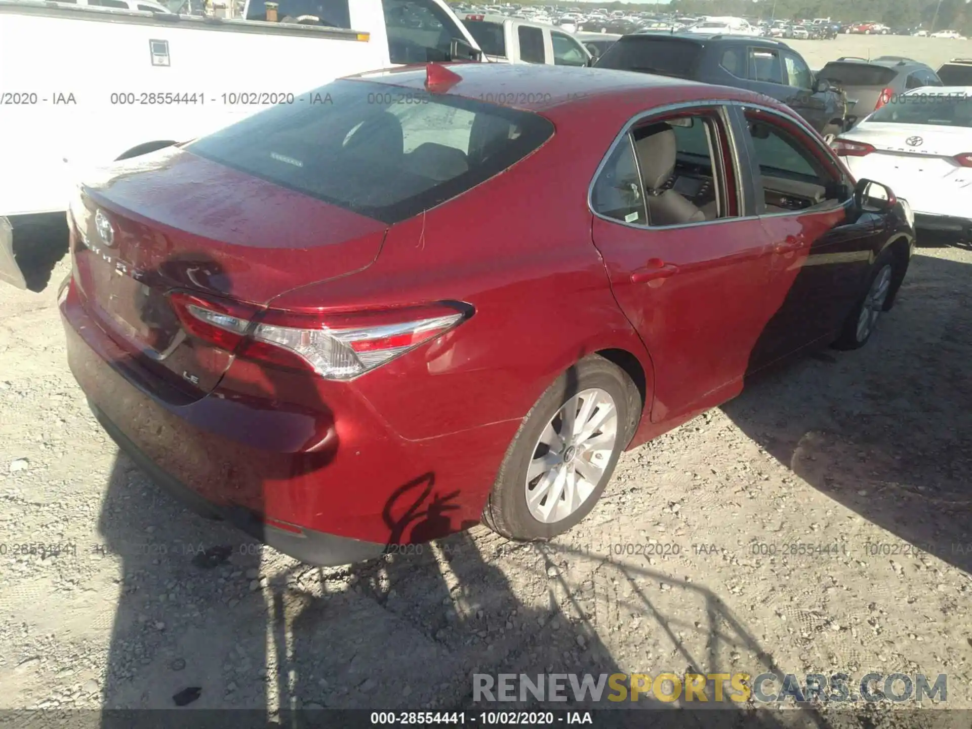 4 Photograph of a damaged car 4T1B11HK4KU743267 TOYOTA CAMRY 2019