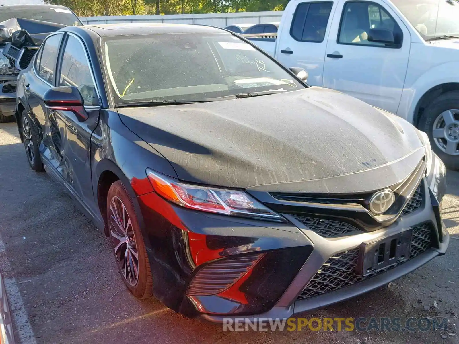 1 Photograph of a damaged car 4T1B11HK4KU743706 TOYOTA CAMRY 2019