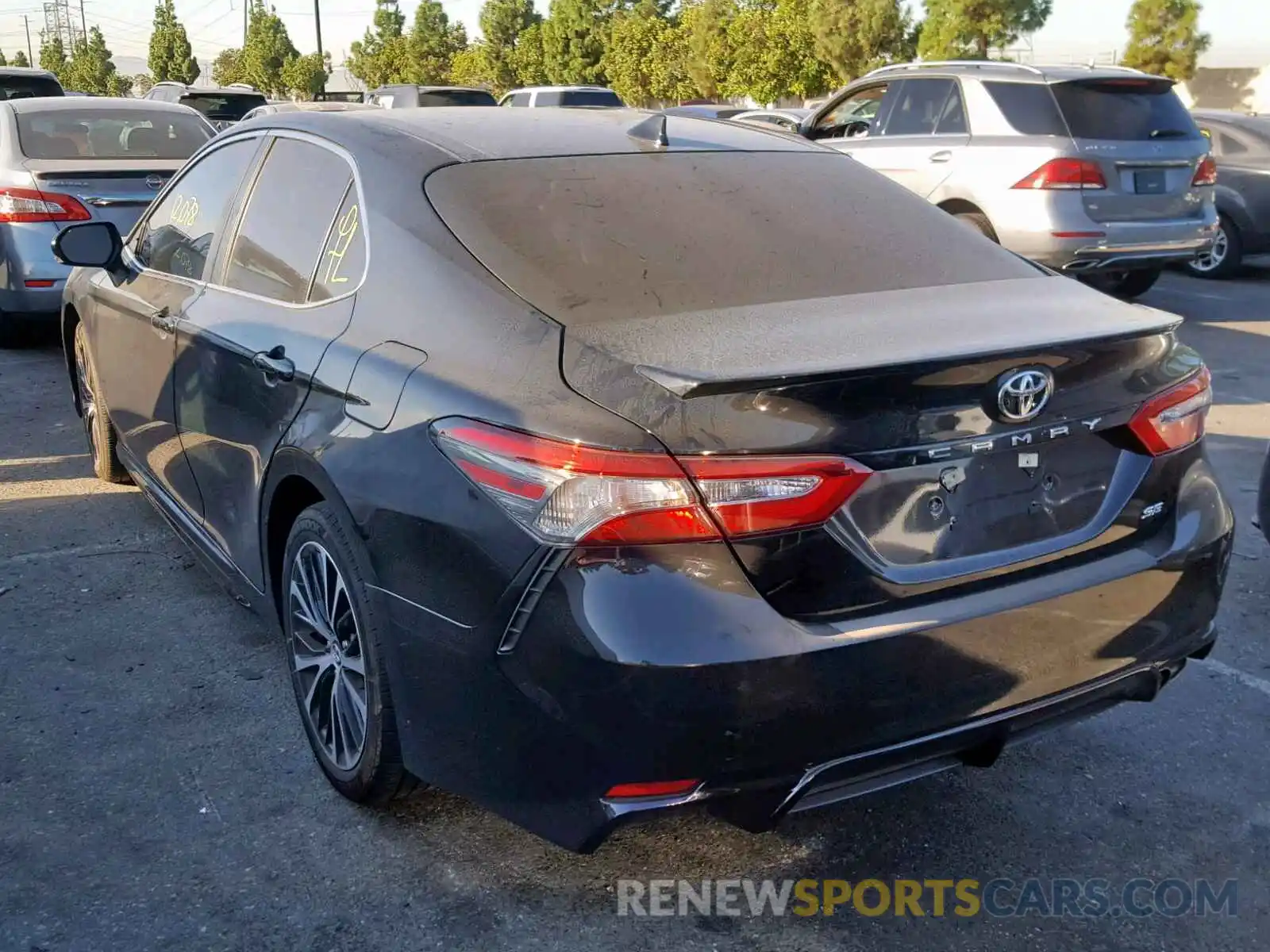 3 Photograph of a damaged car 4T1B11HK4KU743706 TOYOTA CAMRY 2019