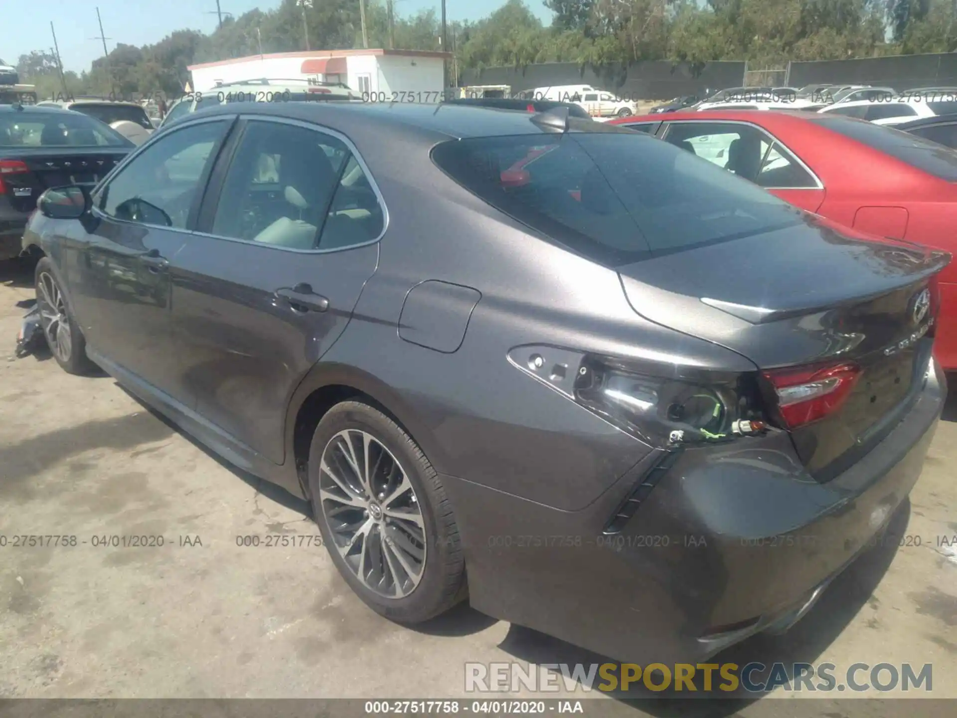 3 Photograph of a damaged car 4T1B11HK4KU744208 TOYOTA CAMRY 2019