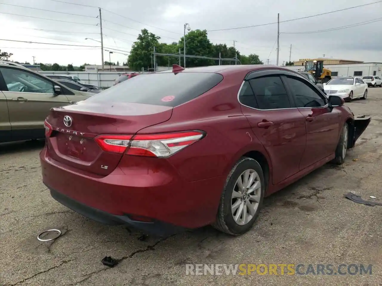 4 Photograph of a damaged car 4T1B11HK4KU746153 TOYOTA CAMRY 2019